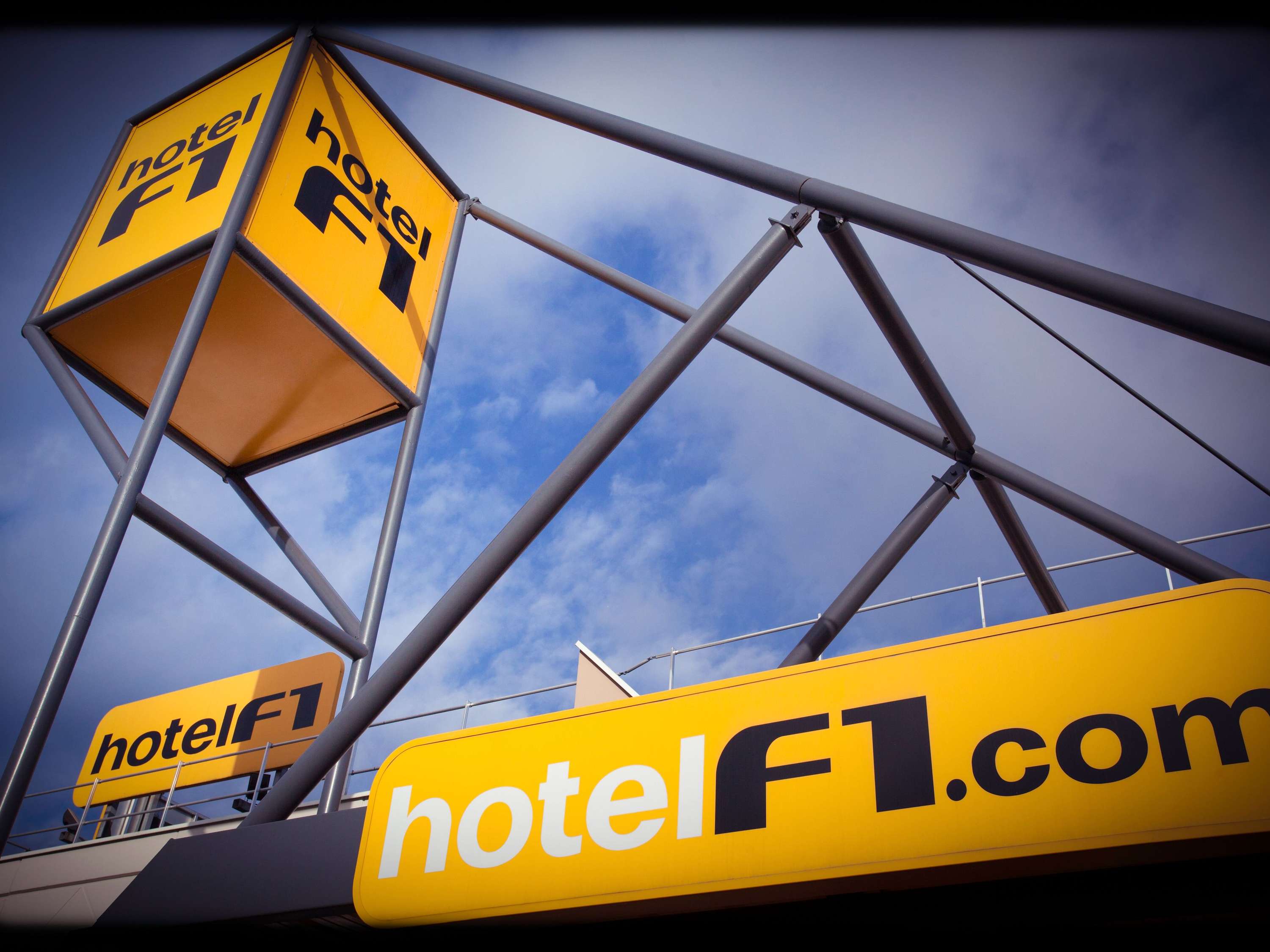 hotelF1 绍莱酒店