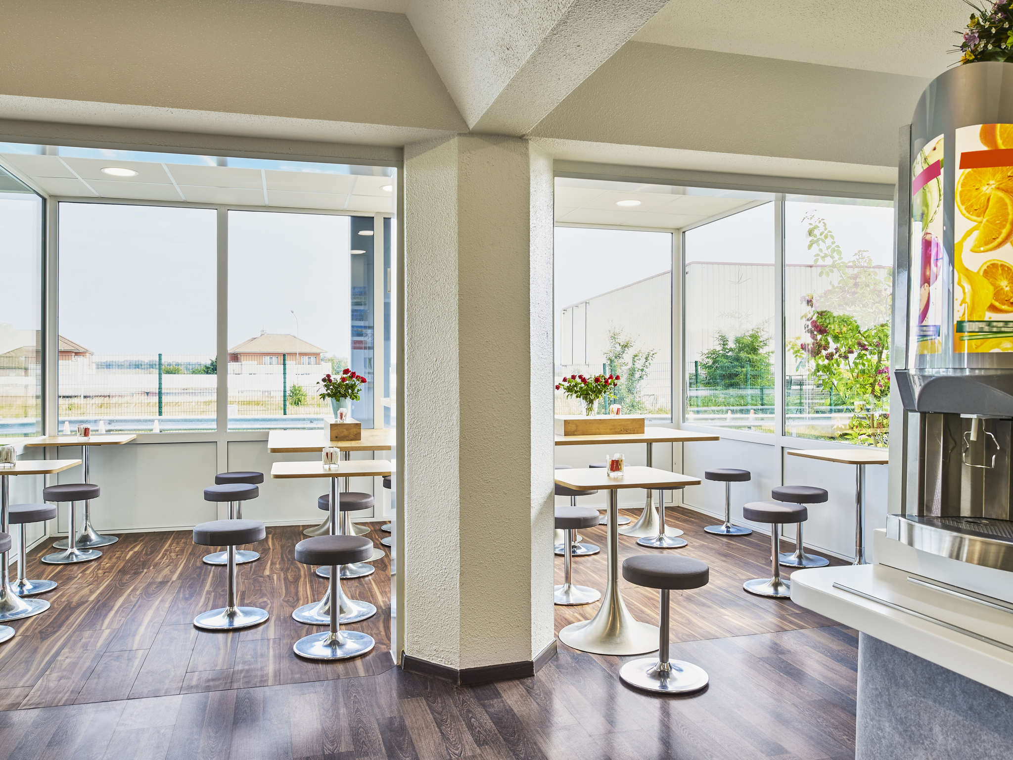 Foto - ibis budget Santeny