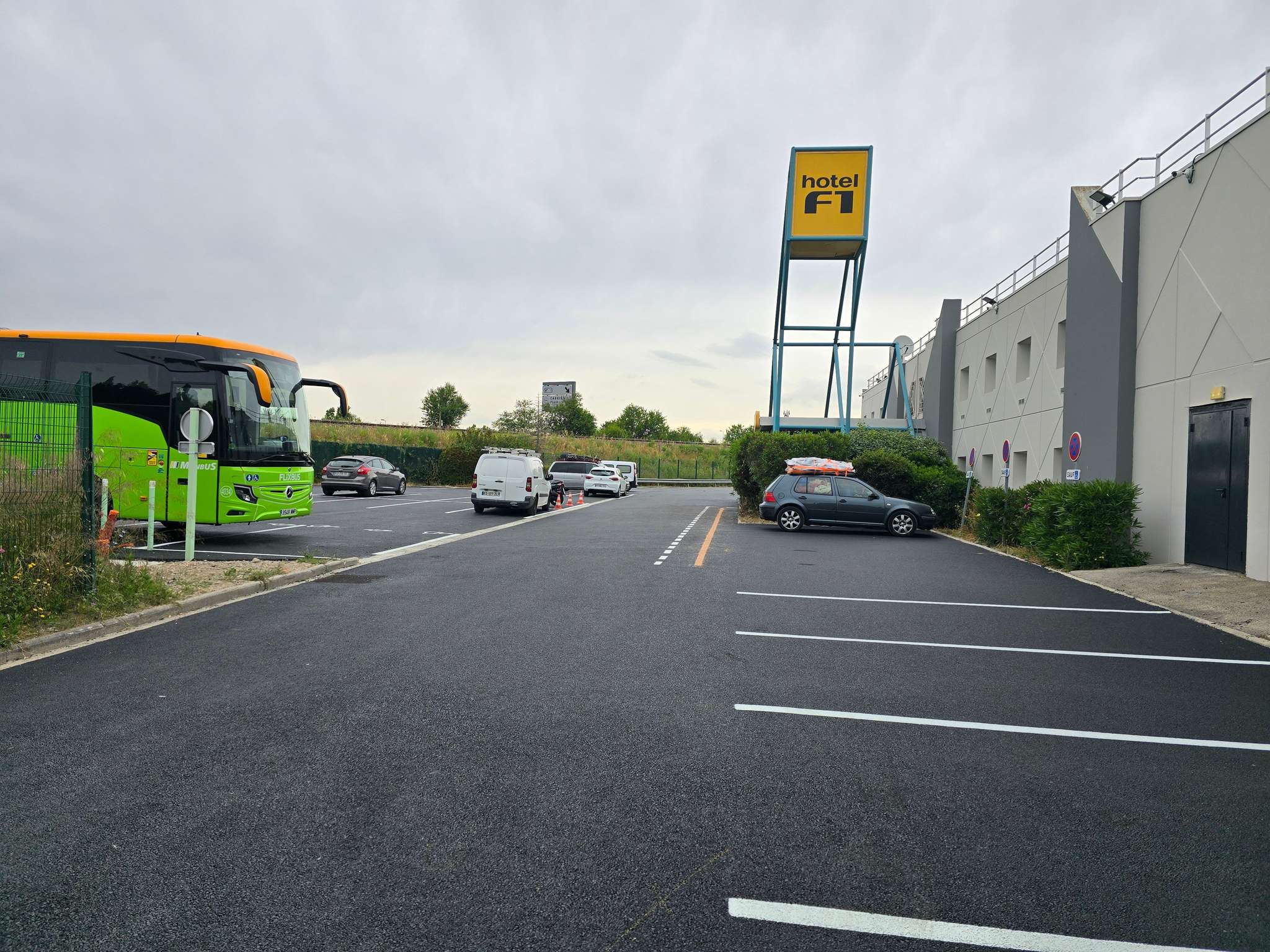 Photo - HotelF1 Marseille Provence