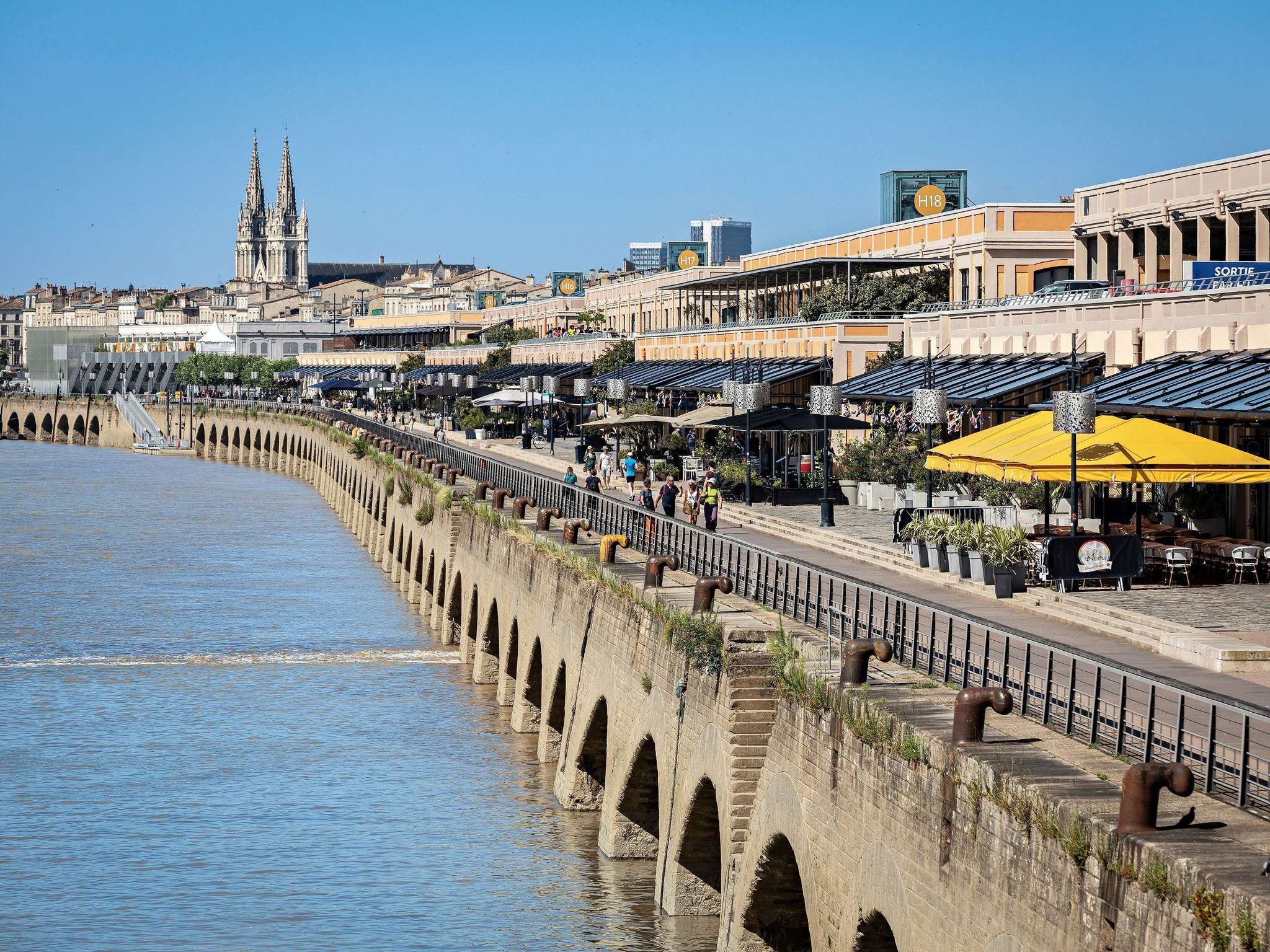 Foto - hotelF1 Bordeaux Ville