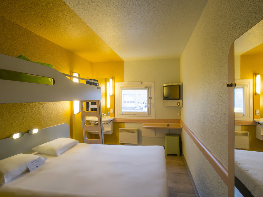 ibis budget Cergy Pierrelaye - Image 4