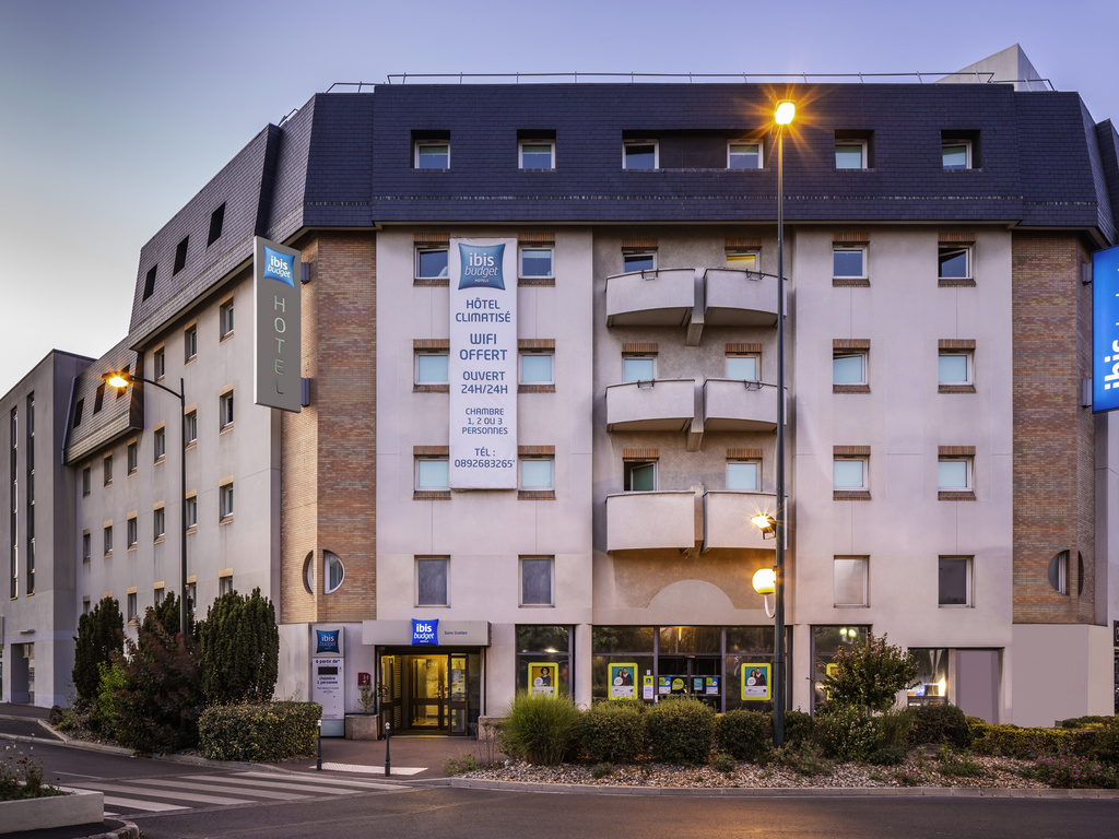 ibis budget Saint-Gratien Enghien-les-Bains - Image 1