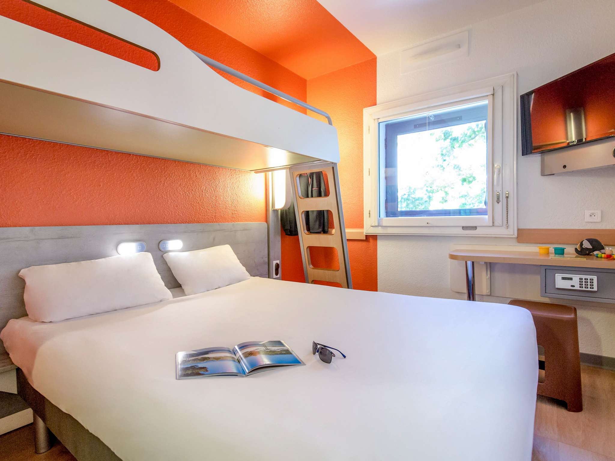 Photo - ibis Marseille Timone