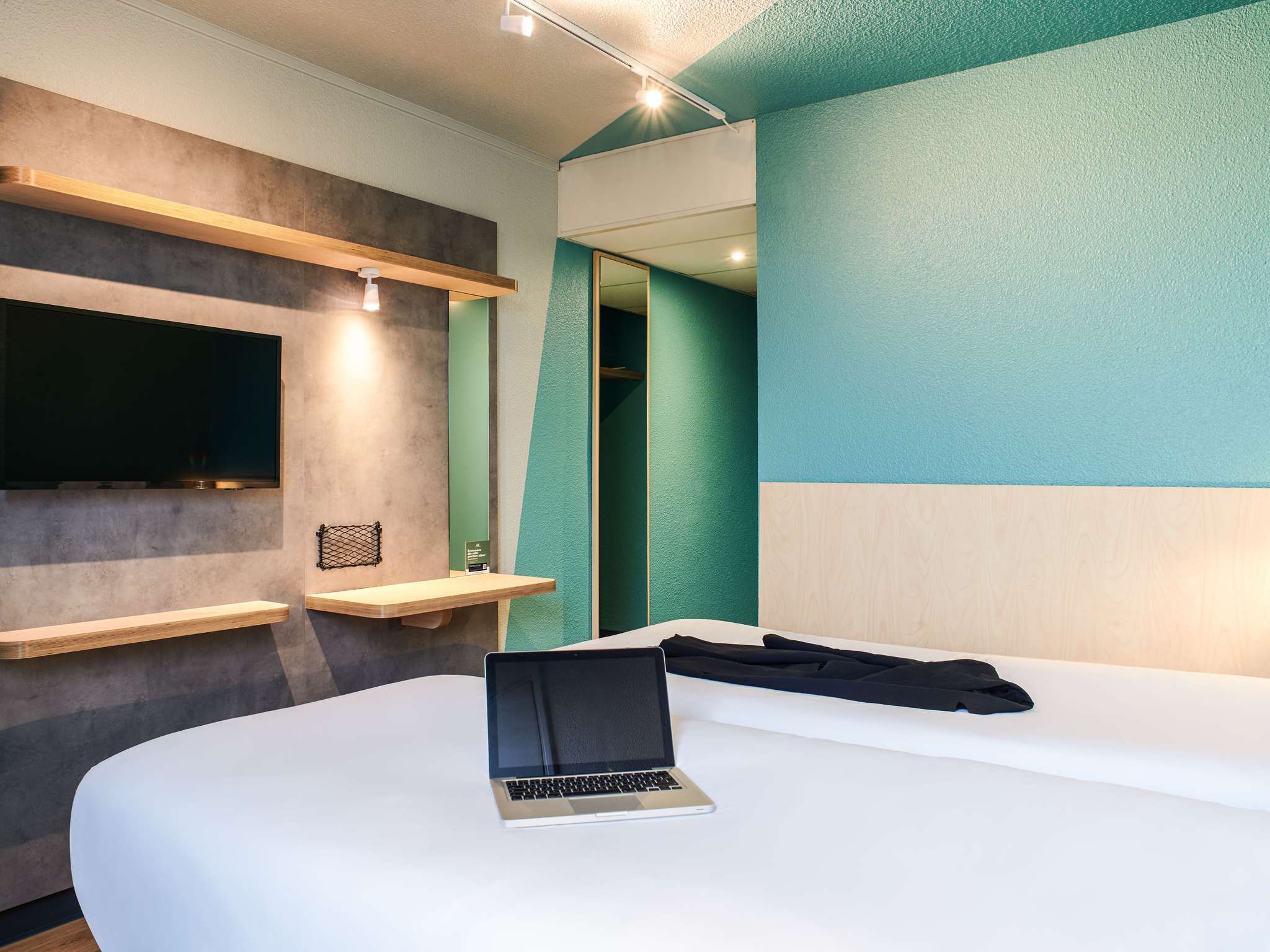 Foto - Hôtel Ibis Budget Nantes Ouest Atlantis Couëron