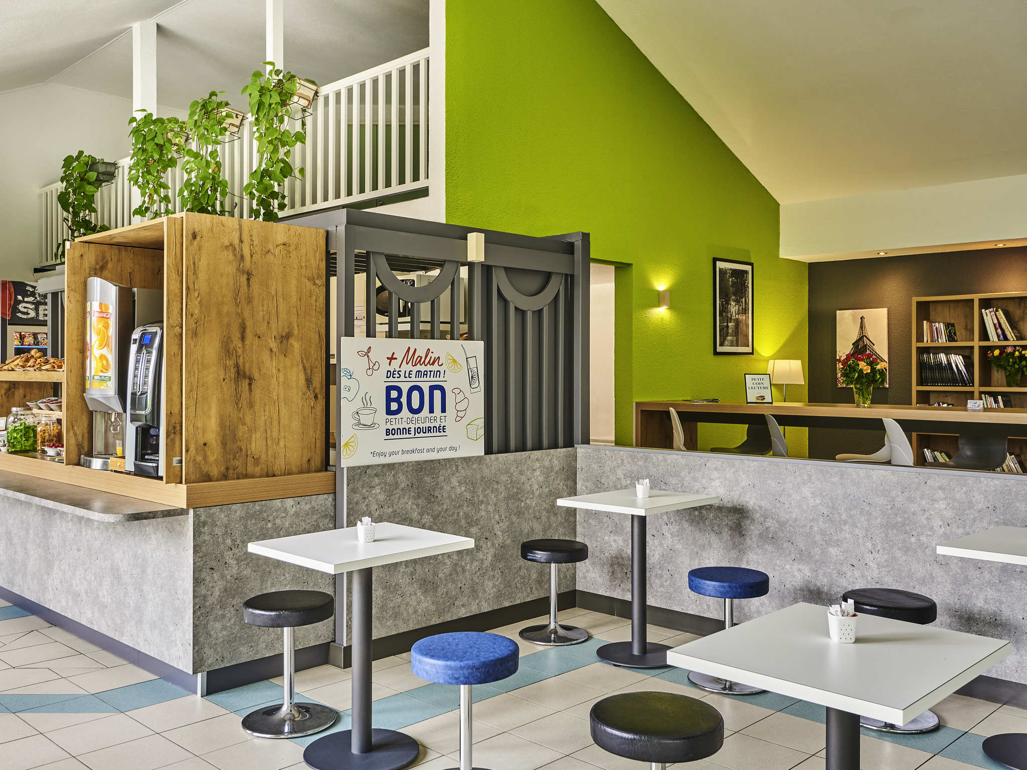 Photo - ibis budget Versailles Coignières