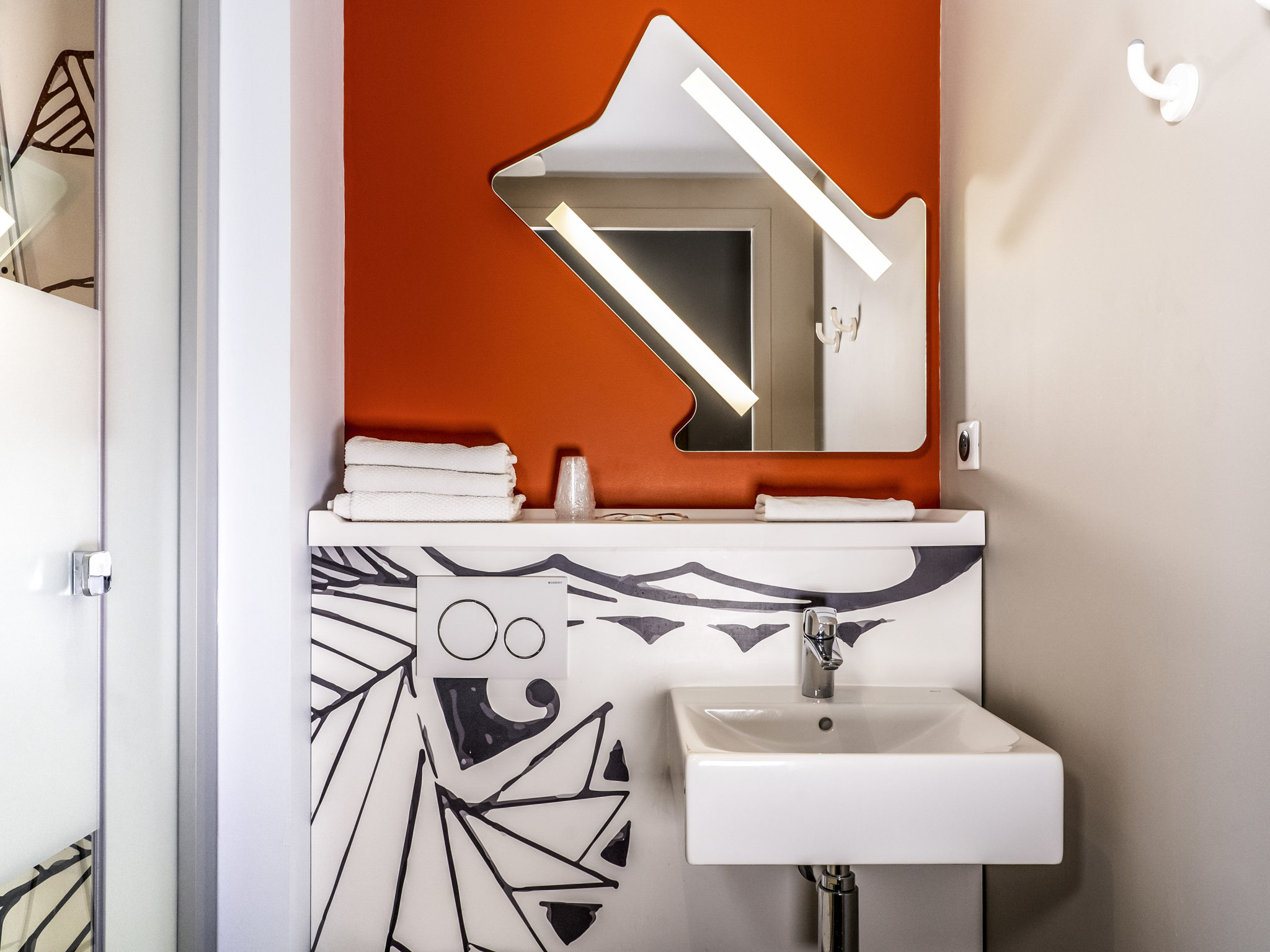 Photo - ibis Aubenas