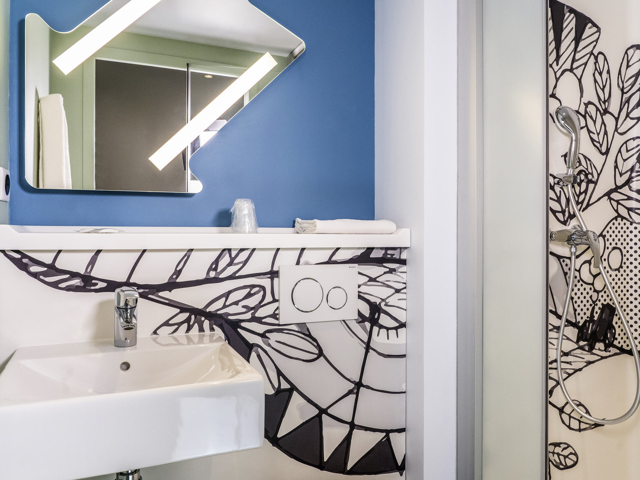 Photo - ibis Aubenas