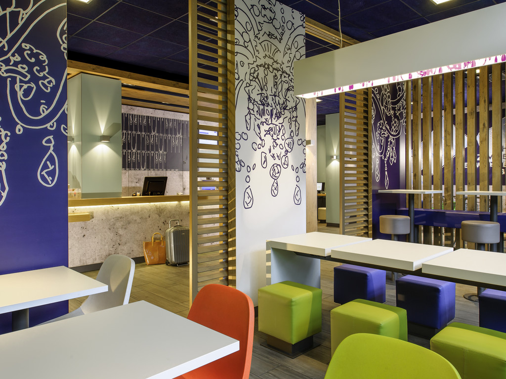 ibis budget Lyon Saint Genis Laval - Image 2