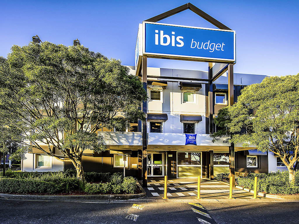 ibis budget St Peters - Image 1