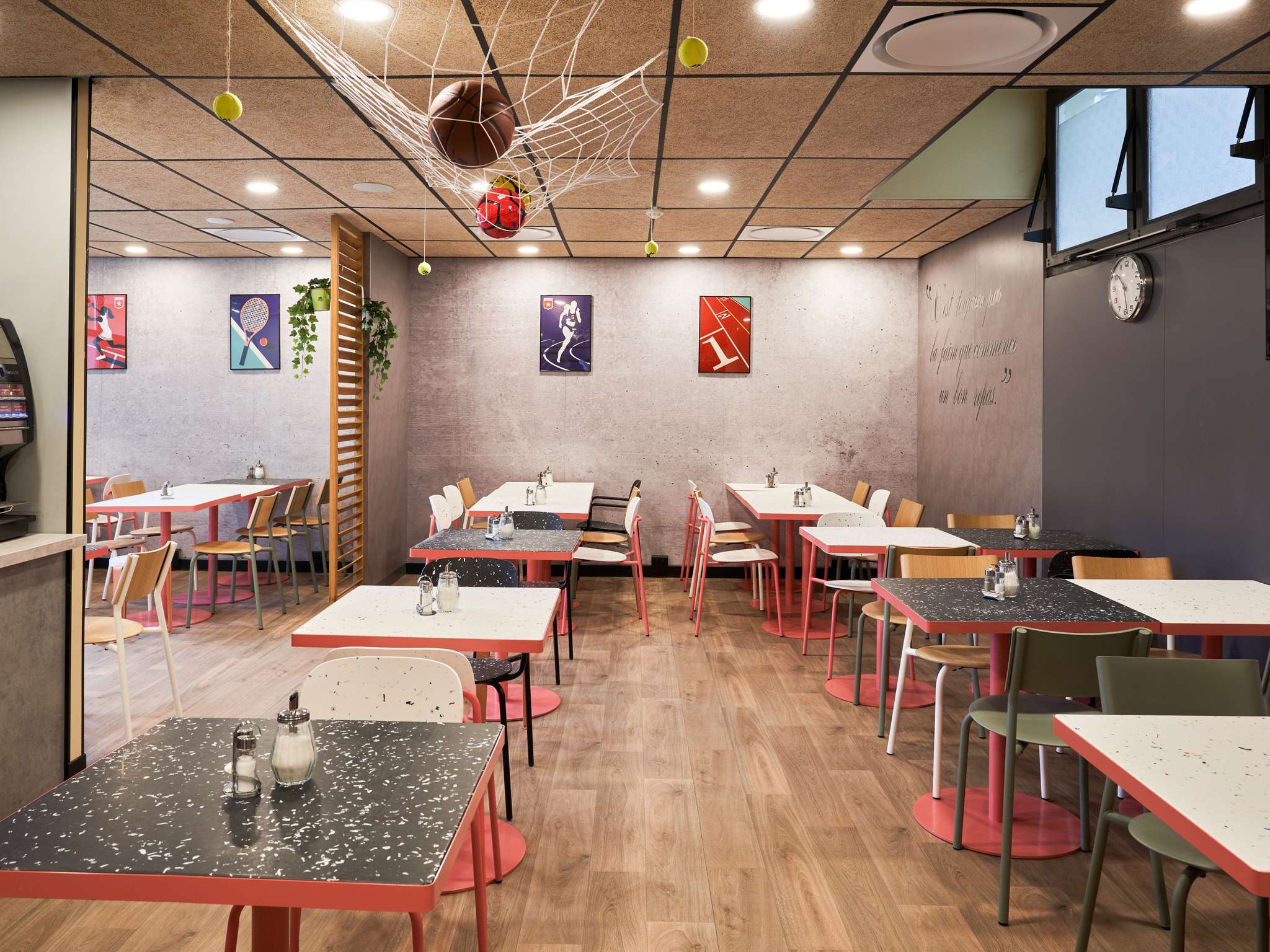 Photo - ibis budget Saint-Maurice