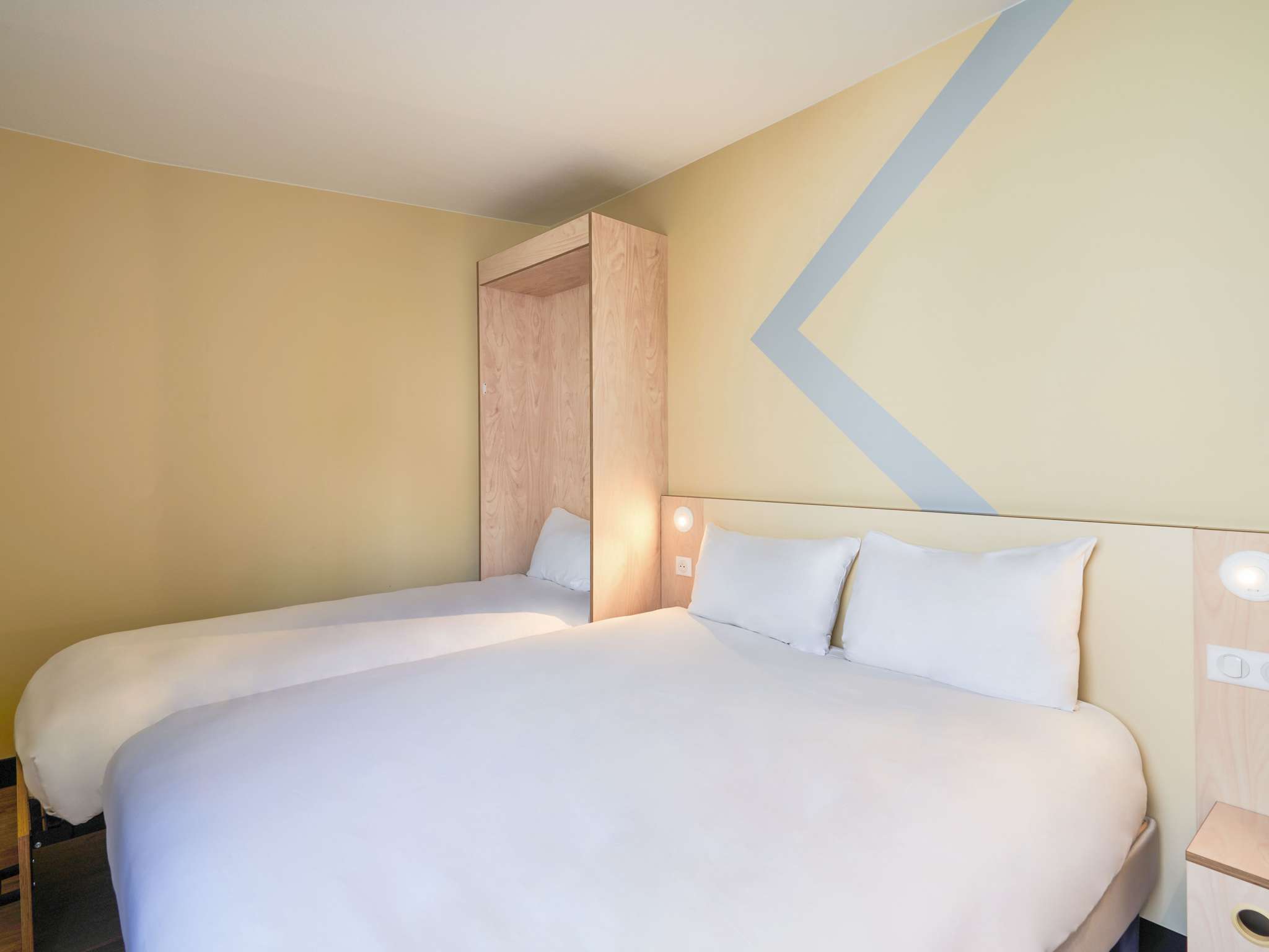 Photo - ibis budget Saint-Maurice
