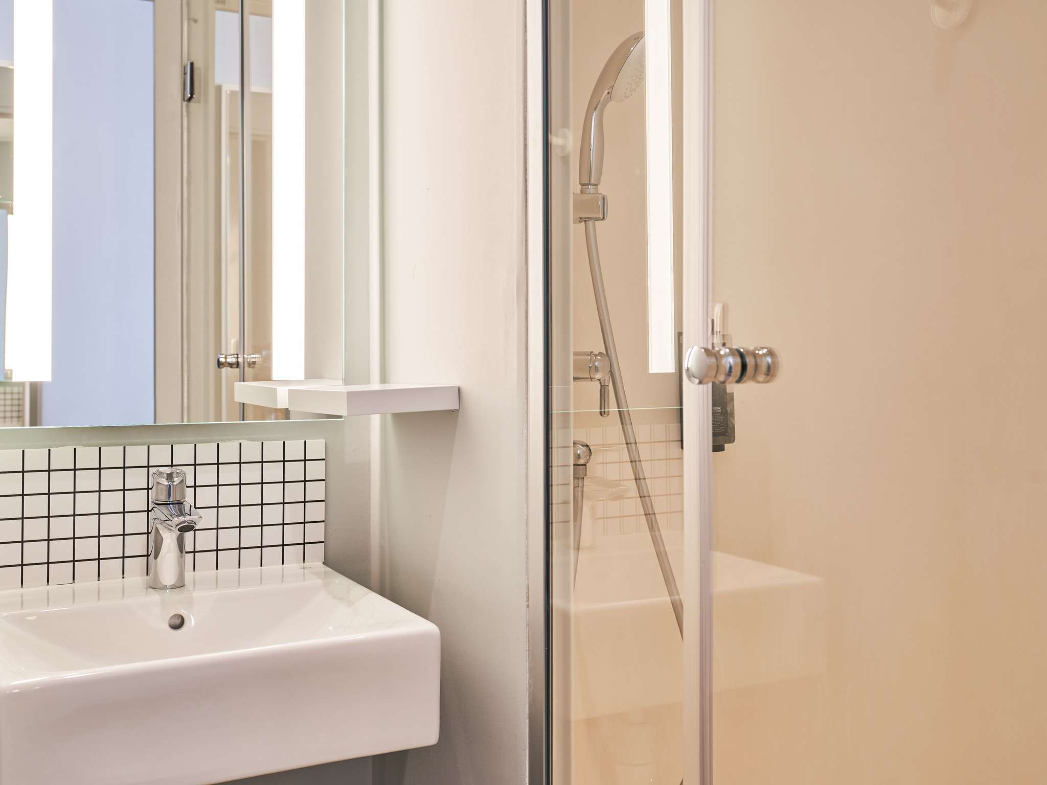 Photo - ibis budget Saint-Maurice