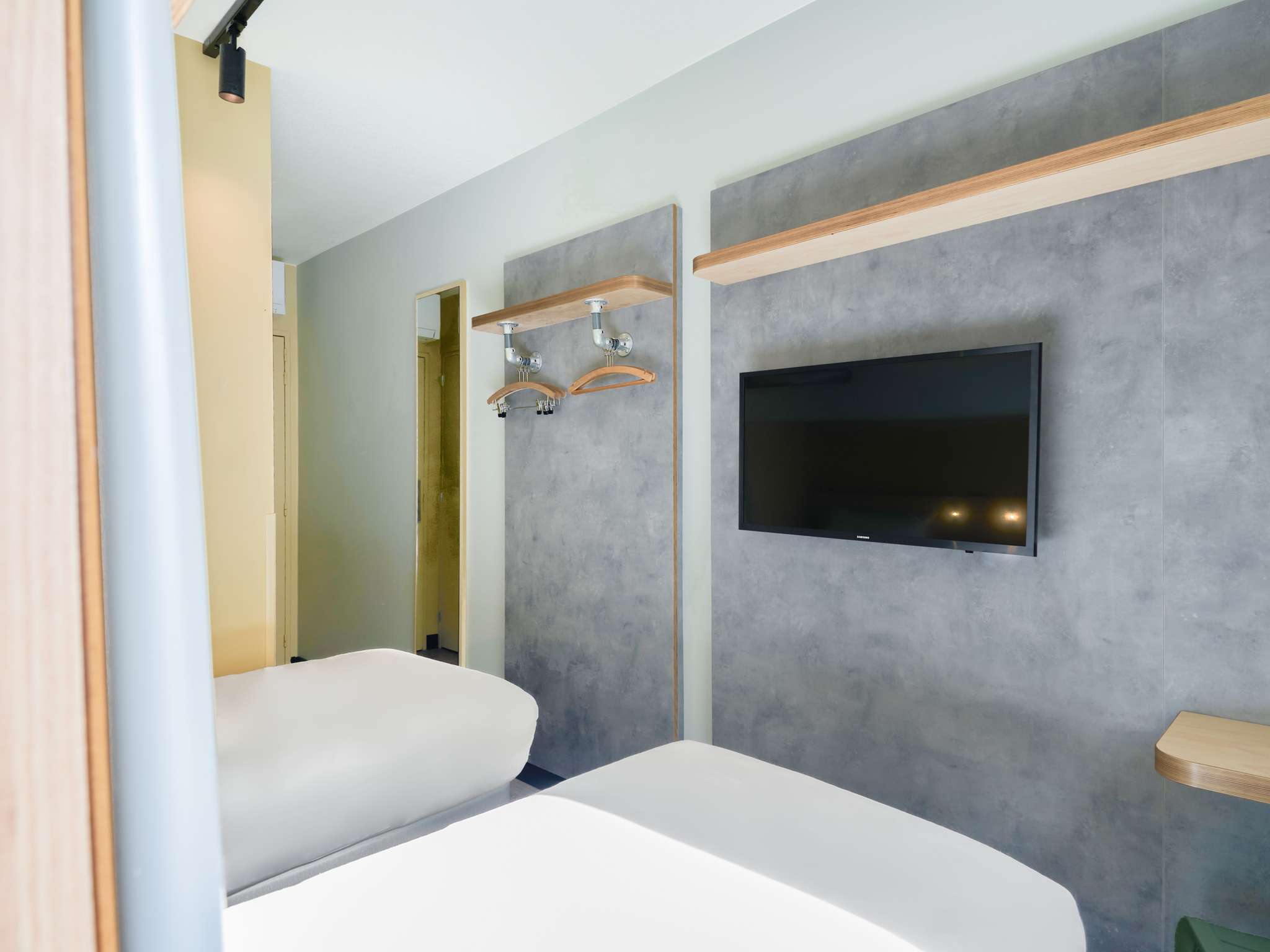 Photo - ibis budget Saint-Maurice