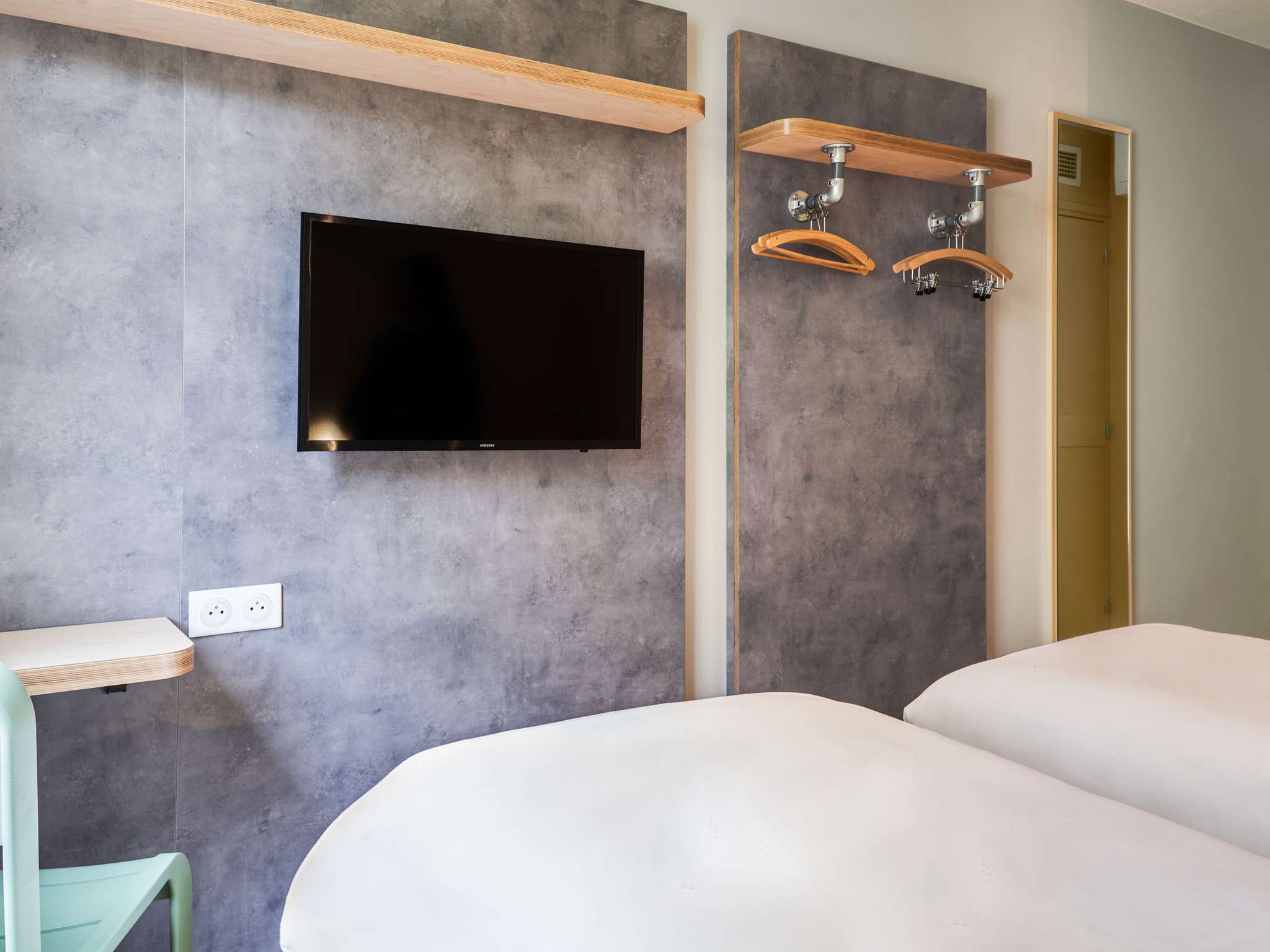 Photo - ibis budget Saint-Maurice