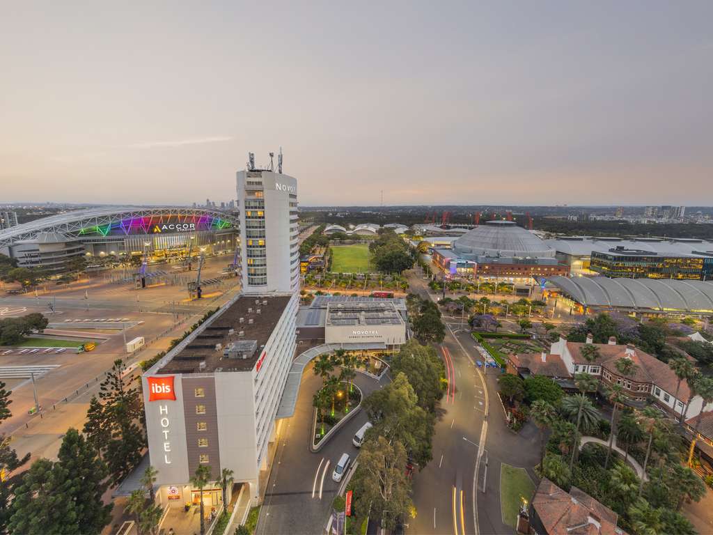 ibis Sydney Olympic Park - Image 1