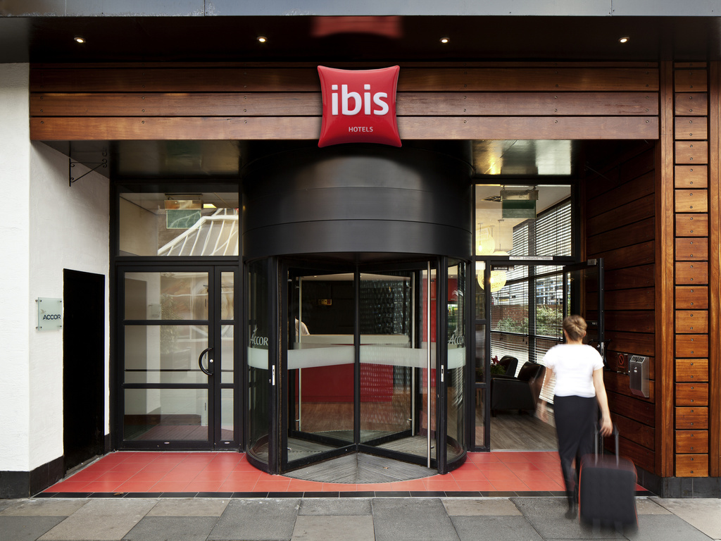 ibis Стивенэдж Центр - Image 4