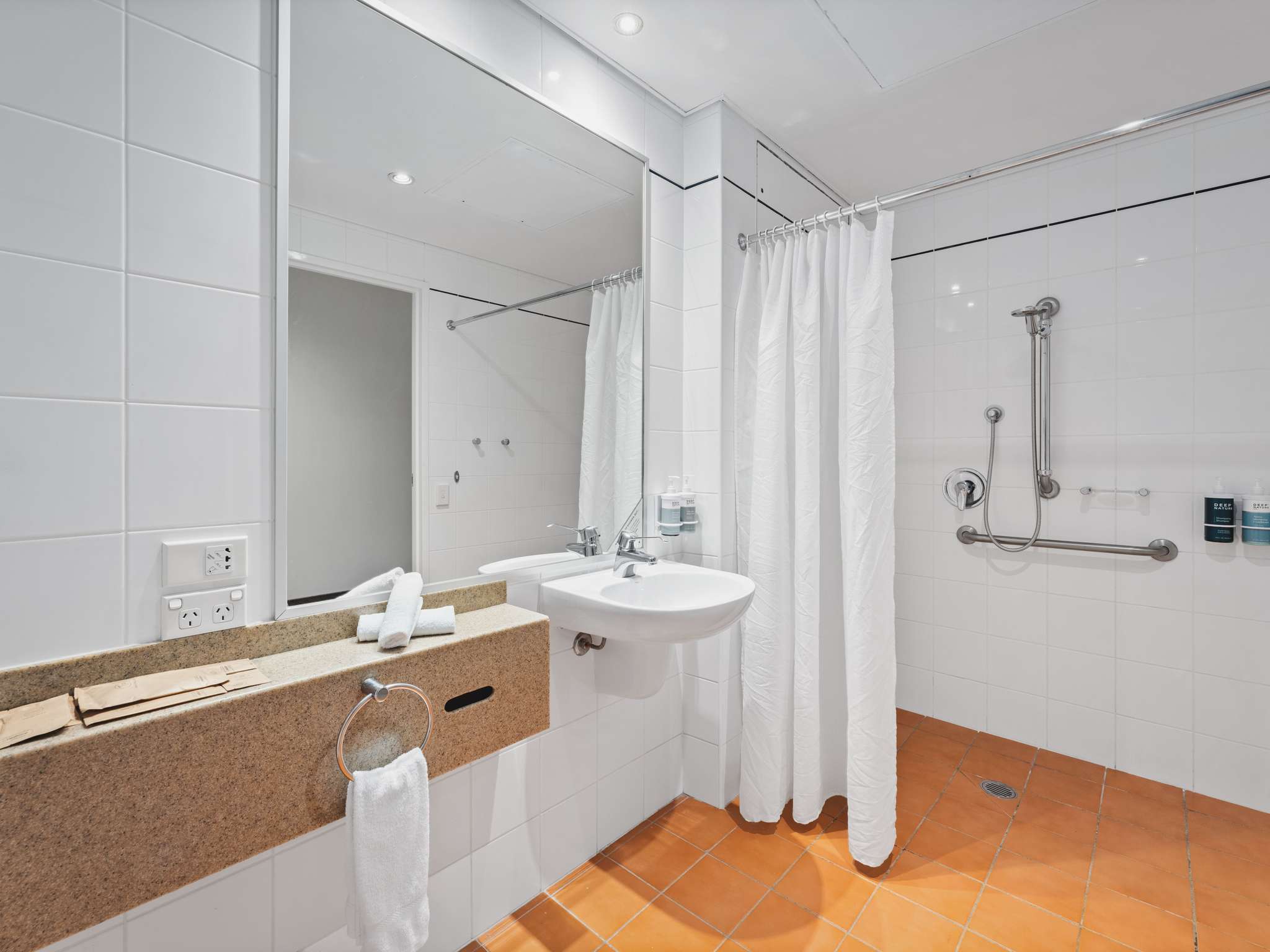 Foto - Novotel Canberra