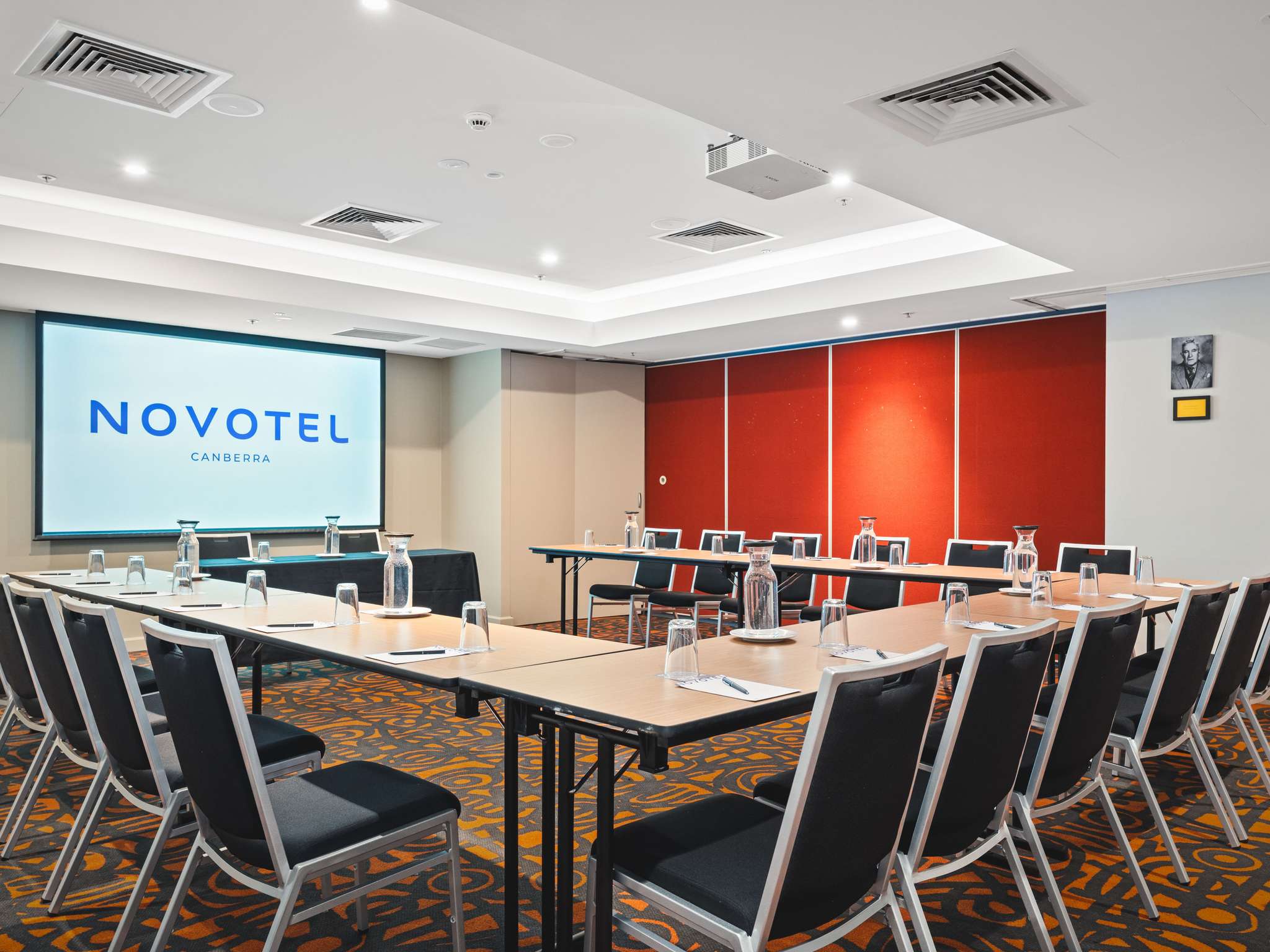 Foto - Novotel Canberra