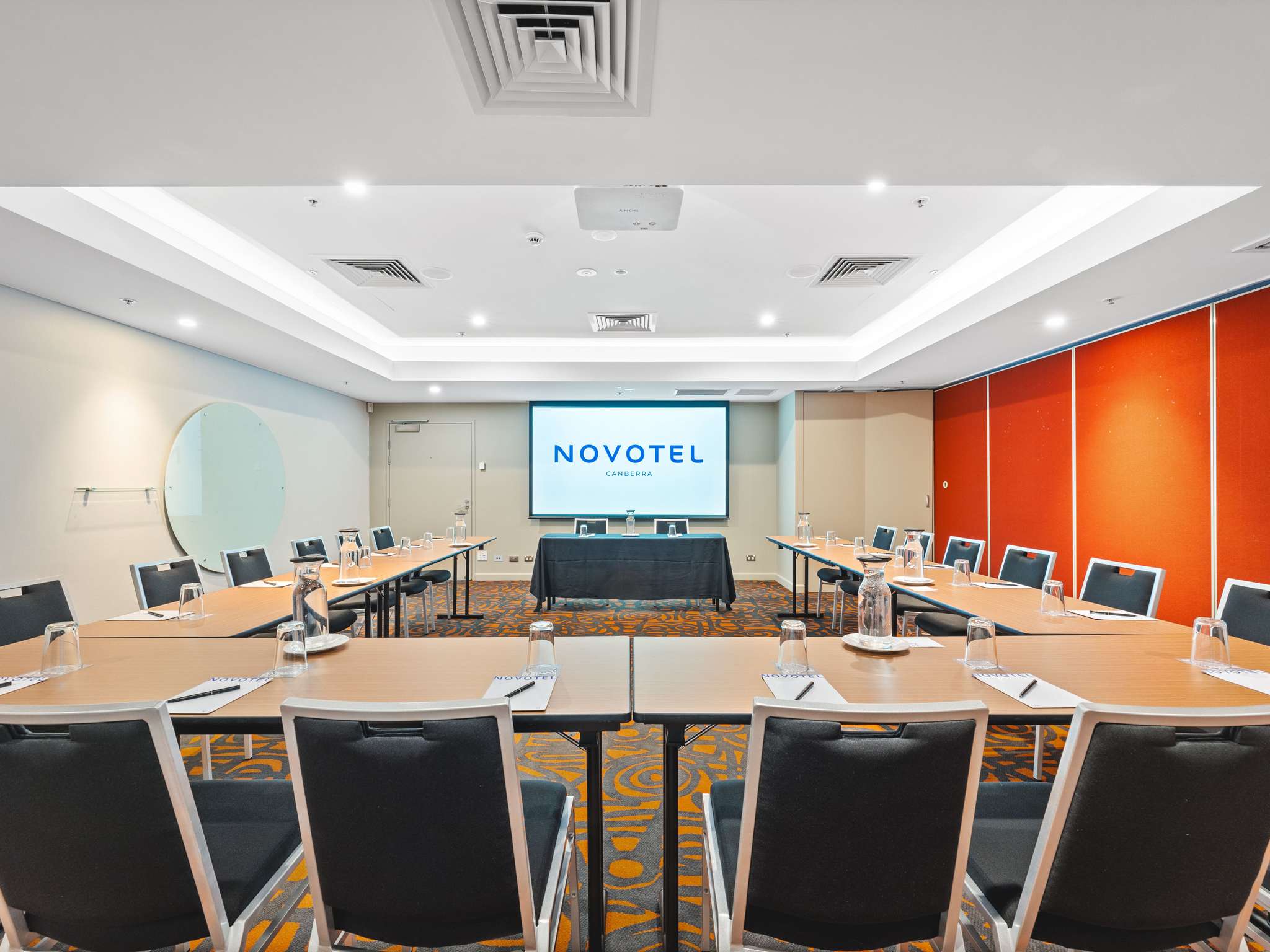 Foto - Novotel Canberra