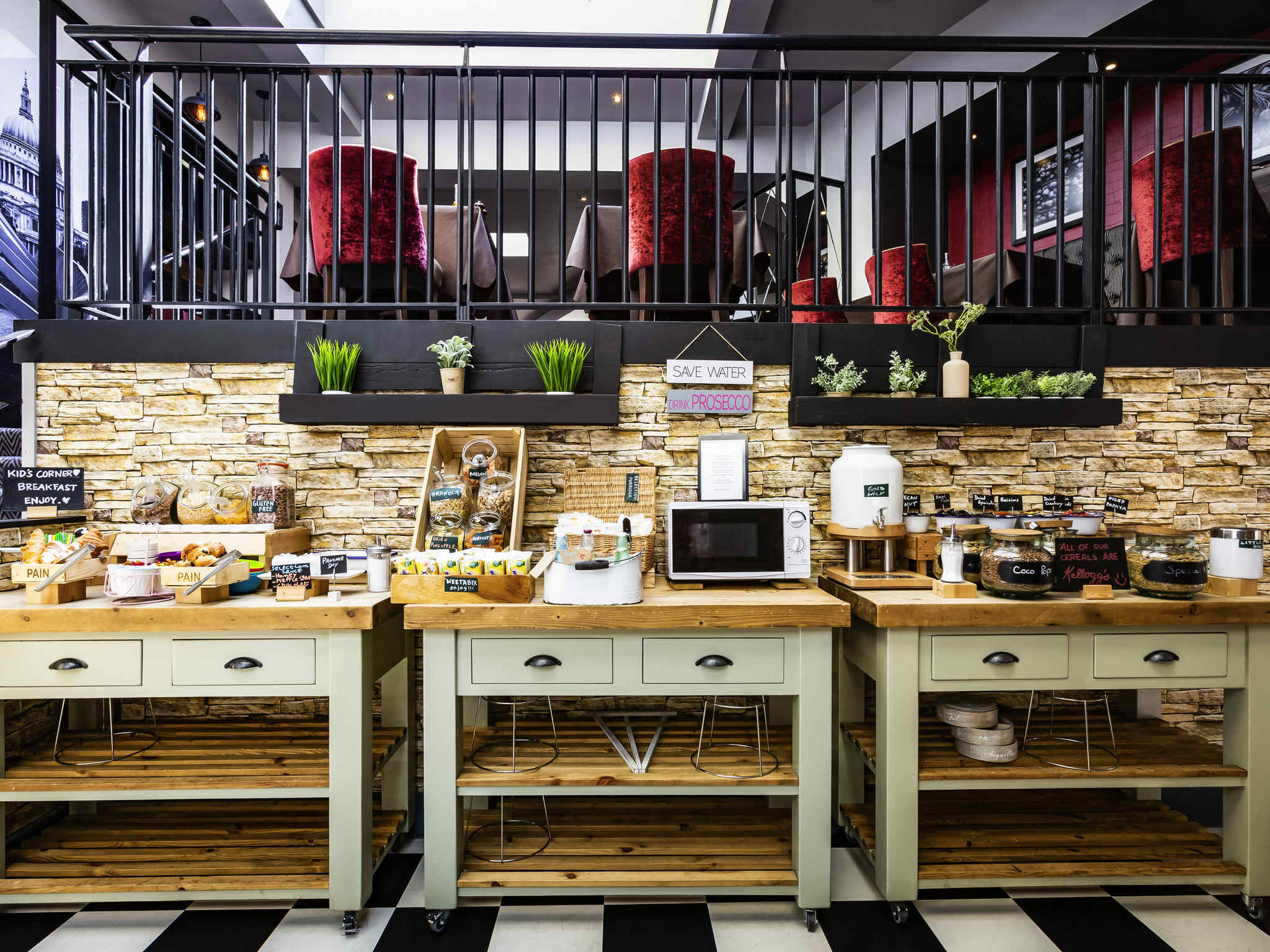 Photo - Mercure London Bridge