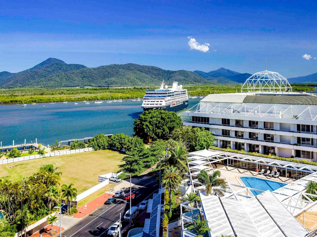 Pullman Reef Hotel Casino | Luxury Cairns Hotel | Accor - ALL