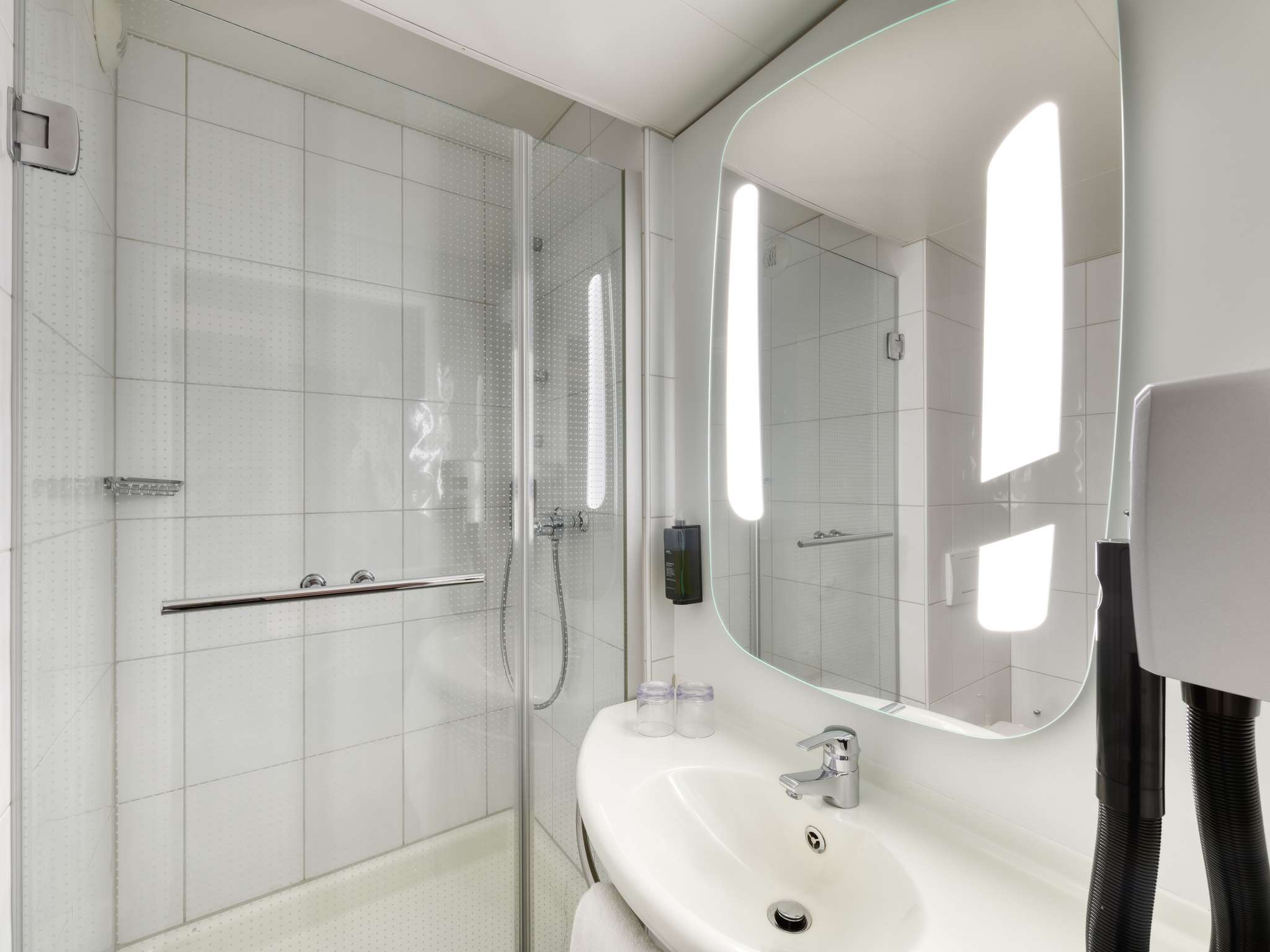 Foto - ibis Zürich City West