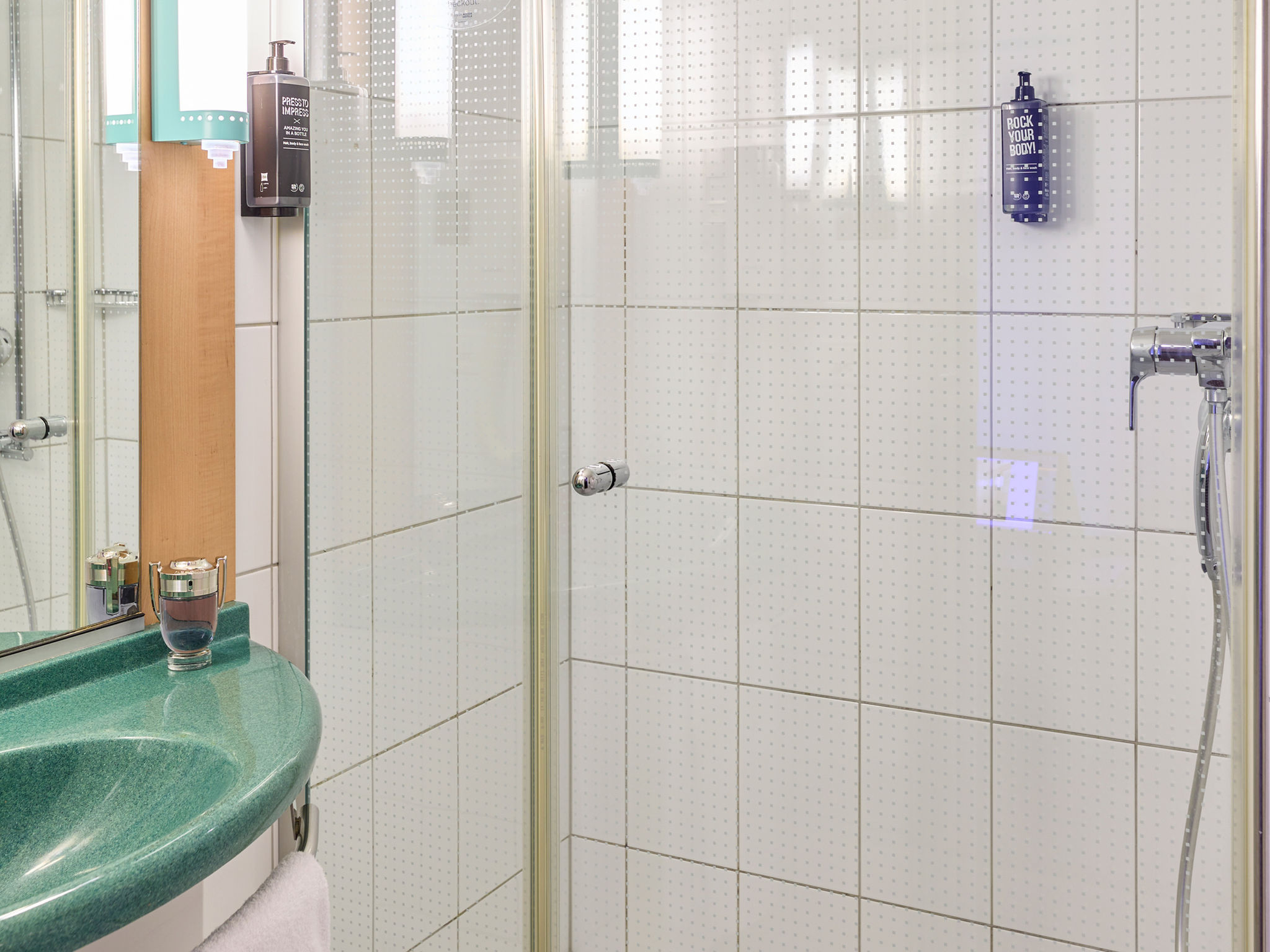 Foto - ibis Baar Zug