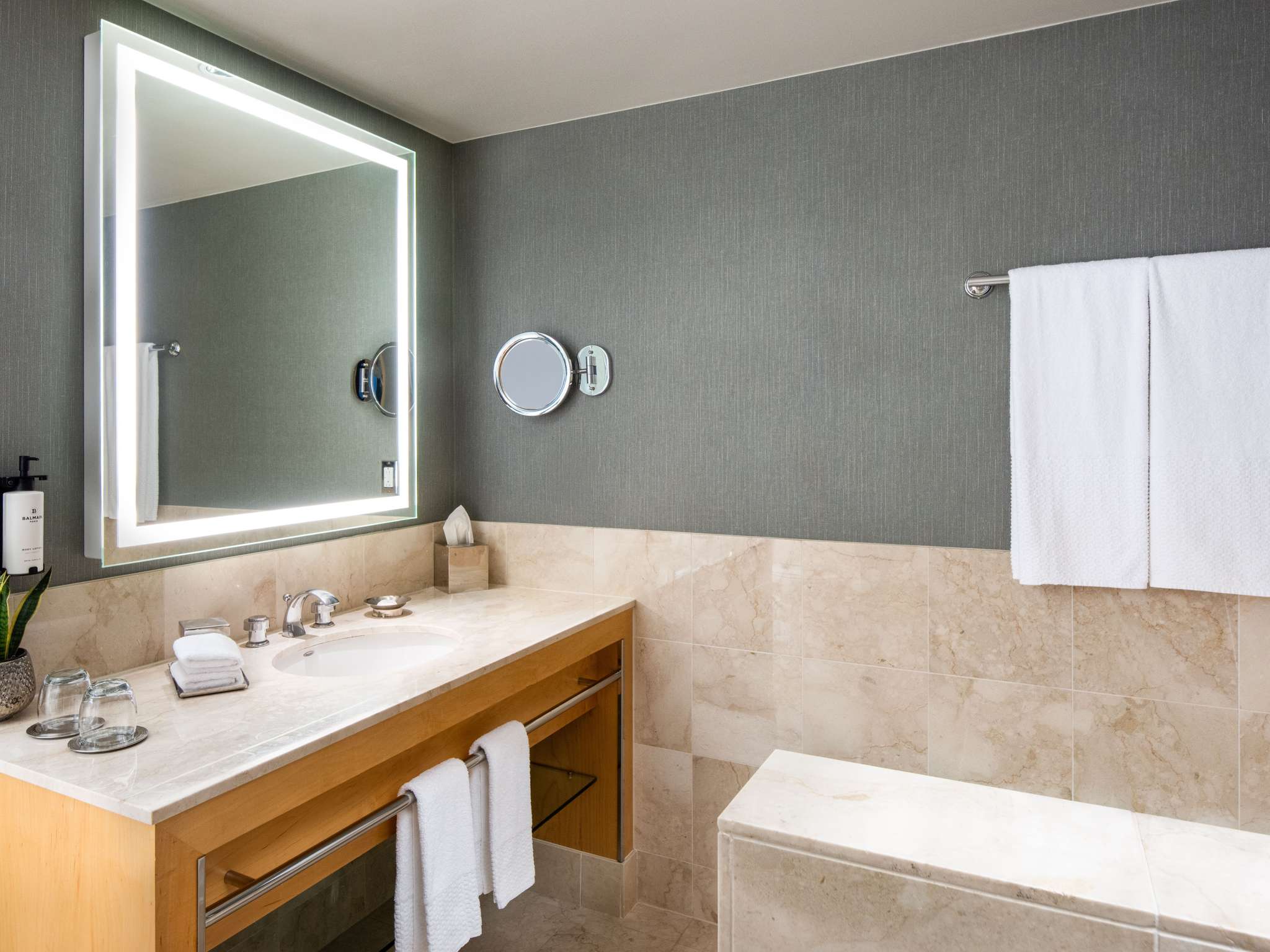 Photo - Sofitel Chicago Magnificent Mile