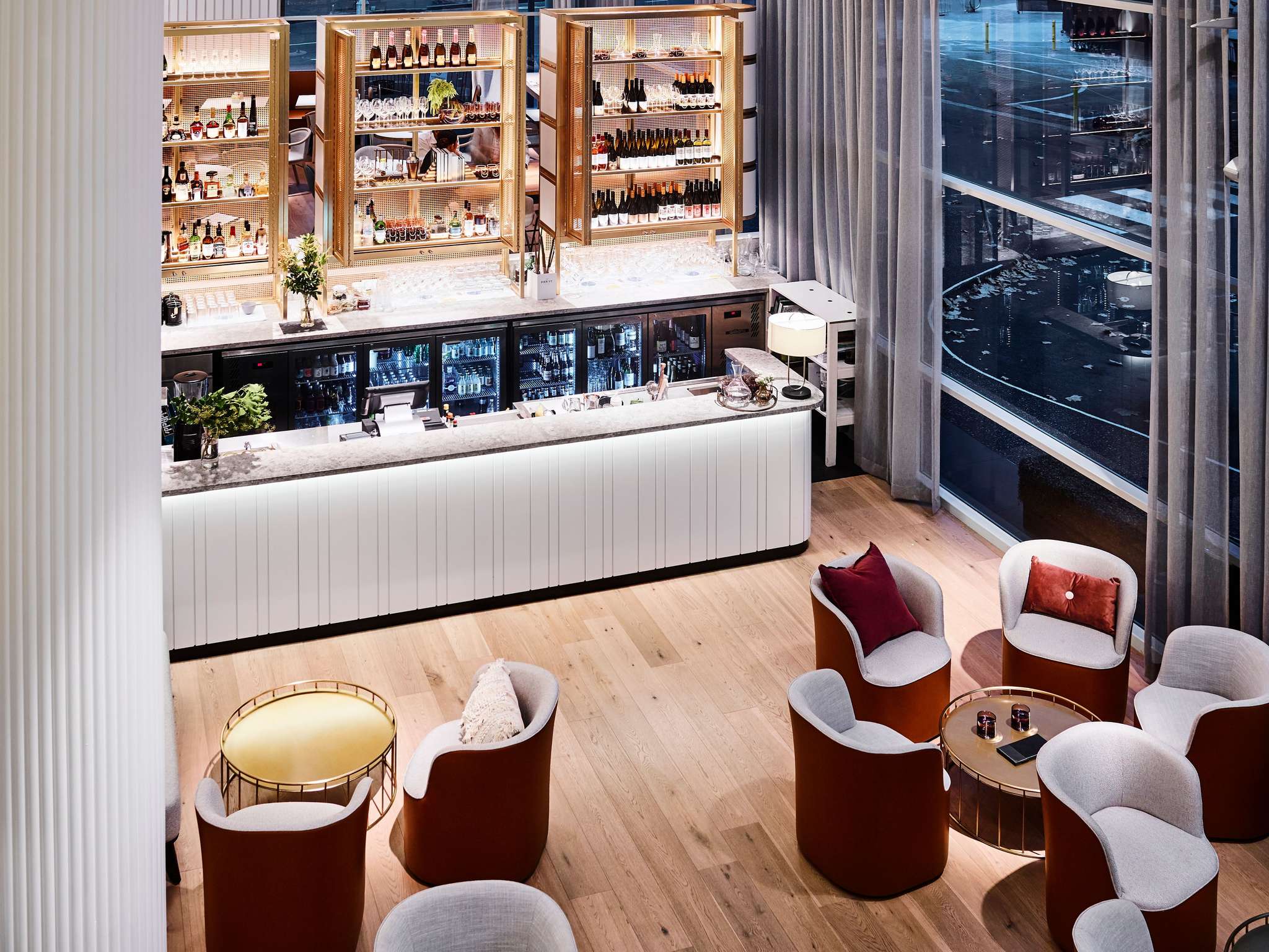 Photo - Novotel Sydney Darling Square