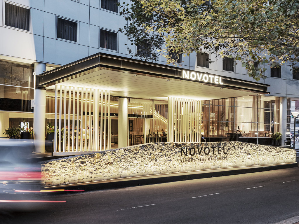 Novotel Sydney Darling Square - Image 3