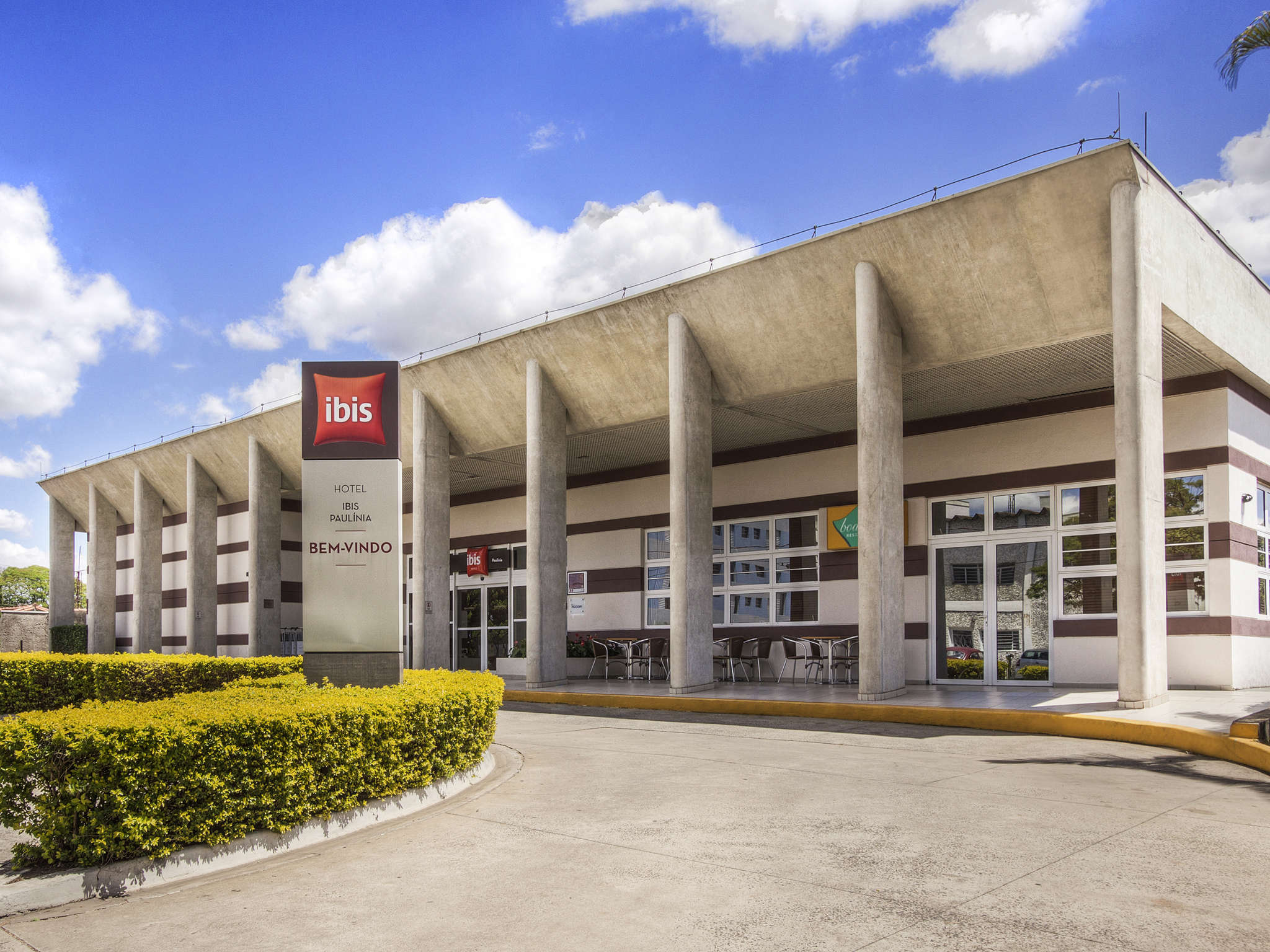 Foto - ibis Paulinia