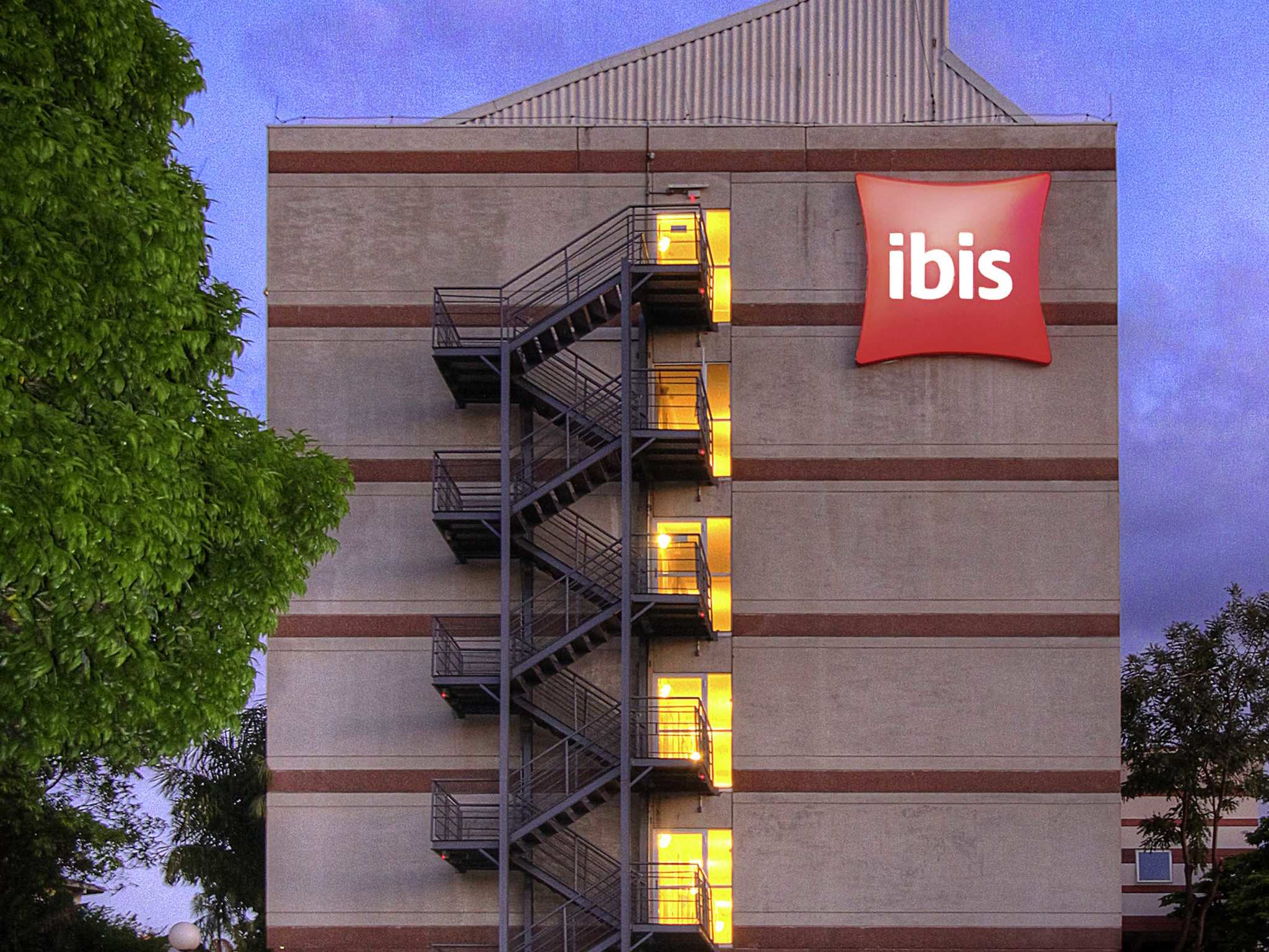 Foto - ibis Paulinia