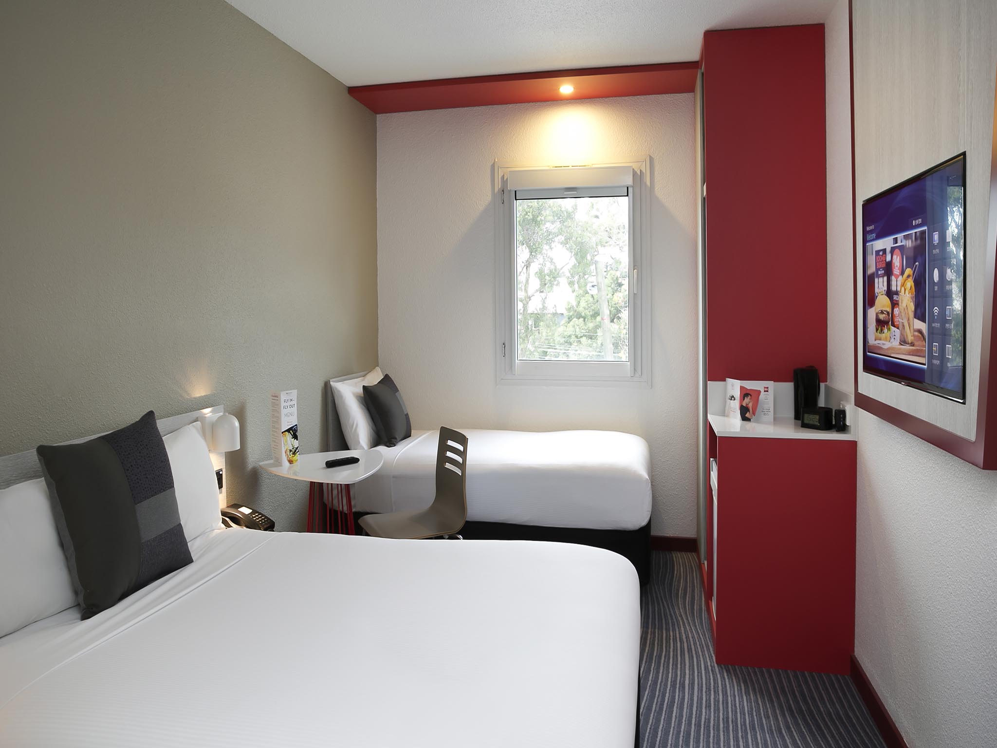 Ibis Sydney Airport Accorhotels Rooms Ibis Sydney Airport
