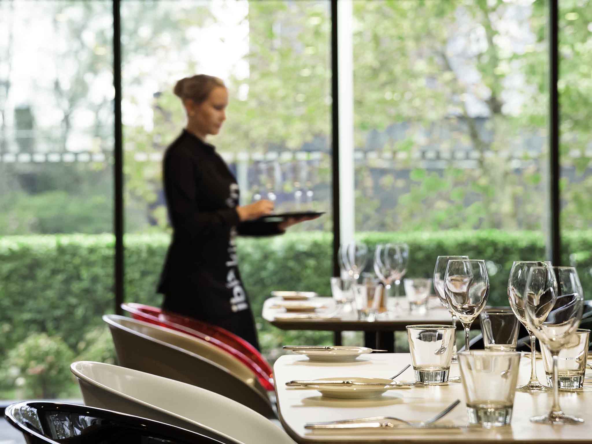 Photo - ibis Sydney Airport