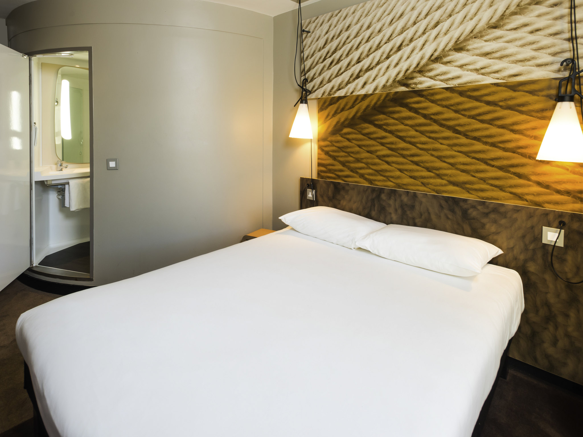 Photo - ibis Leicester