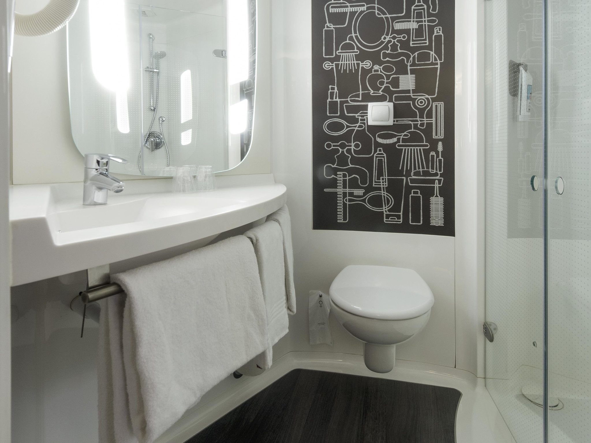 Photo - ibis London Stratford