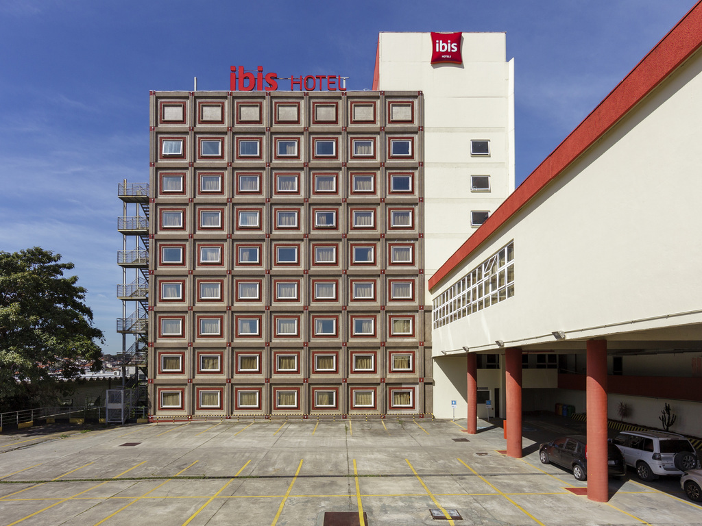 ibis Sao Jose dos Campos Dutra - Image 1