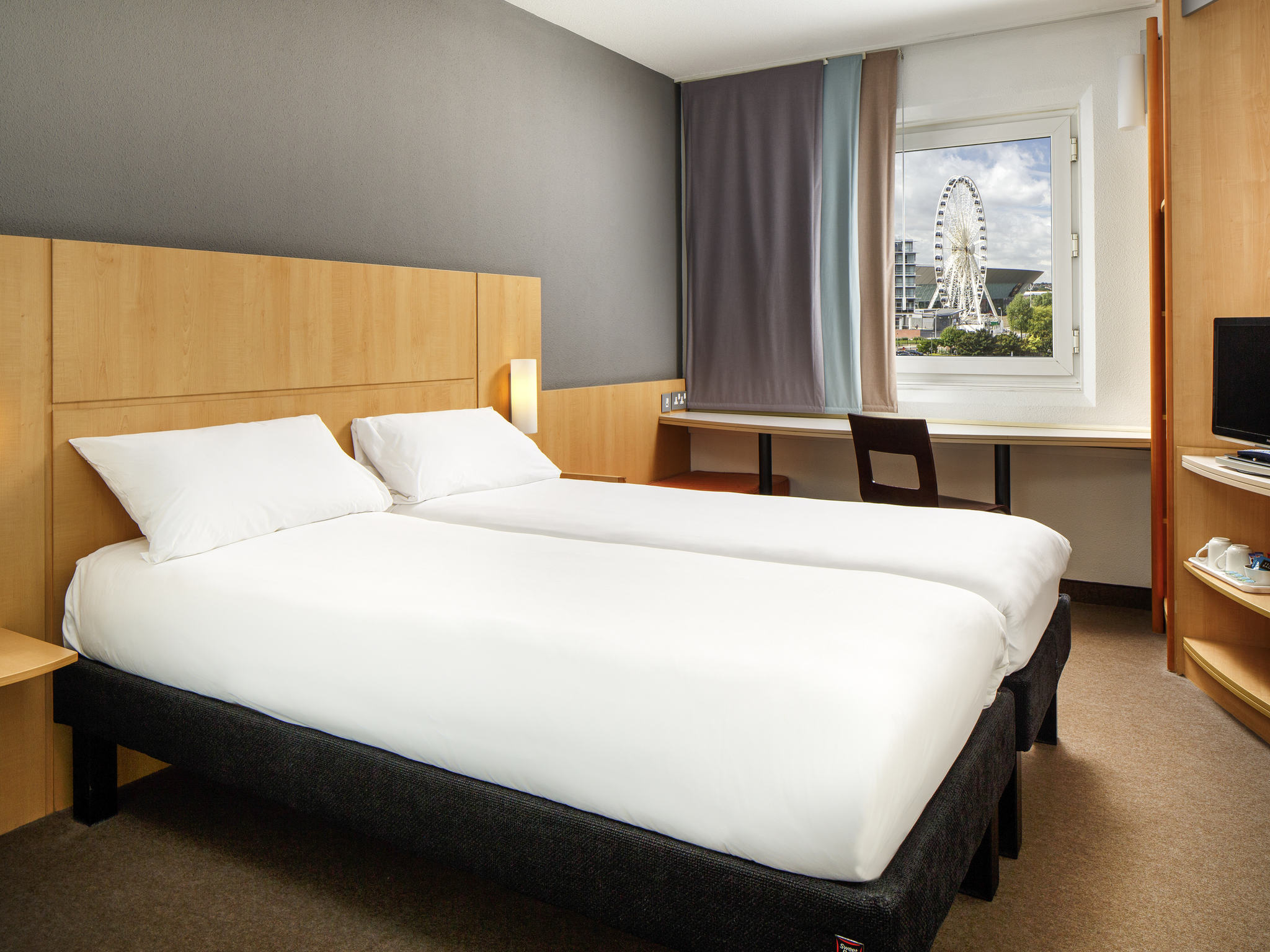 Photo - ibis Liverpool Centre Albert Dock – Liverpool One