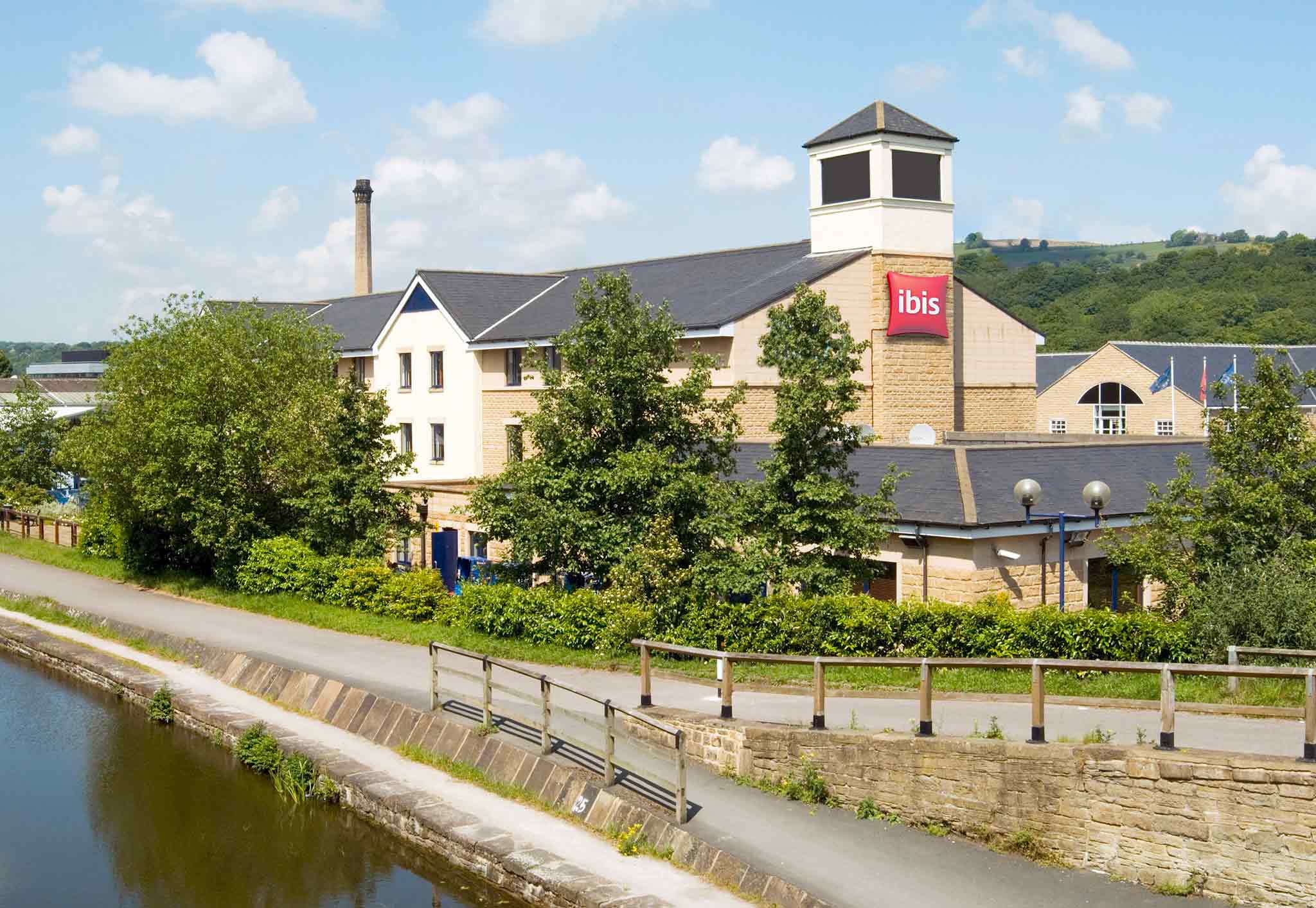 Photo - ibis Bradford Shipley