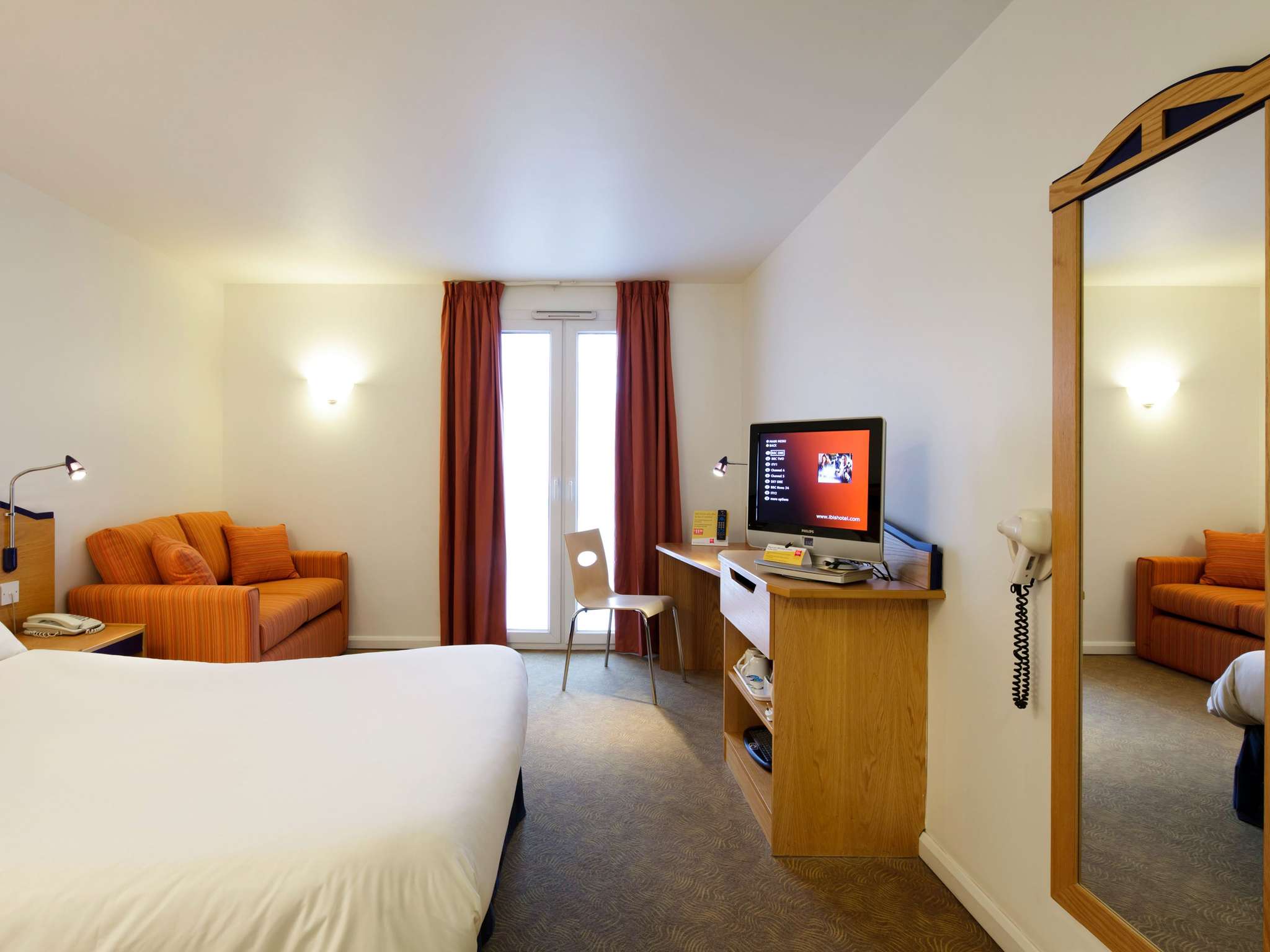 Photo - ibis Bradford Shipley