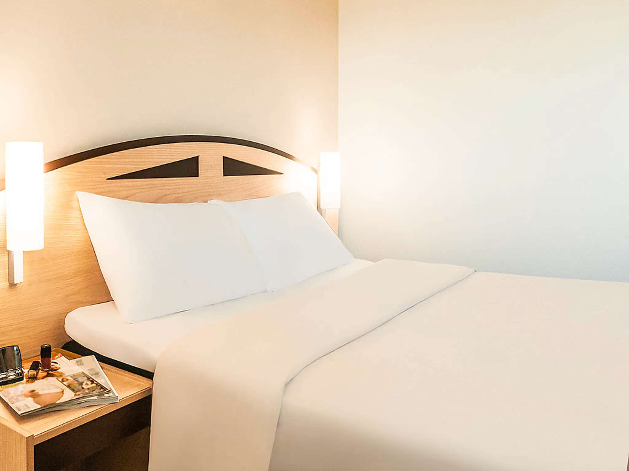 Photo - ibis Bradford Shipley