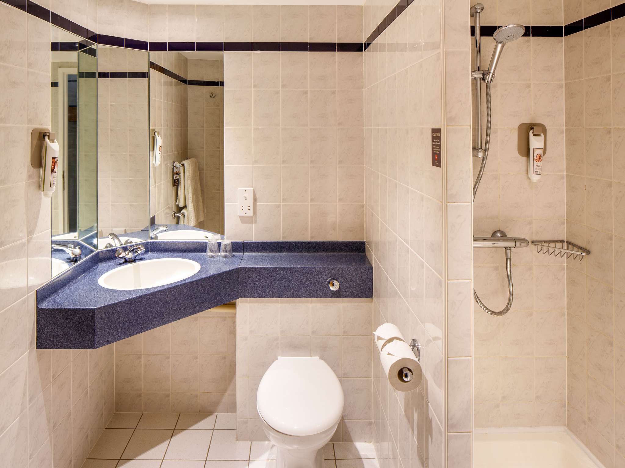 Photo - ibis Bradford Shipley