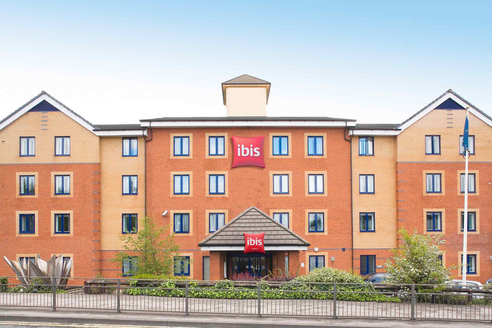Ibis Chesterfield Centre Modern Hotel In Hotel Ibis Chesterfield Centre Market Town