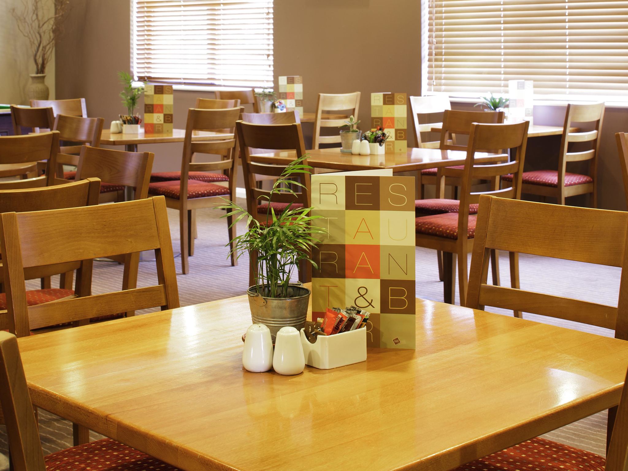 Photo - ibis Chesterfield Centre – Market Town