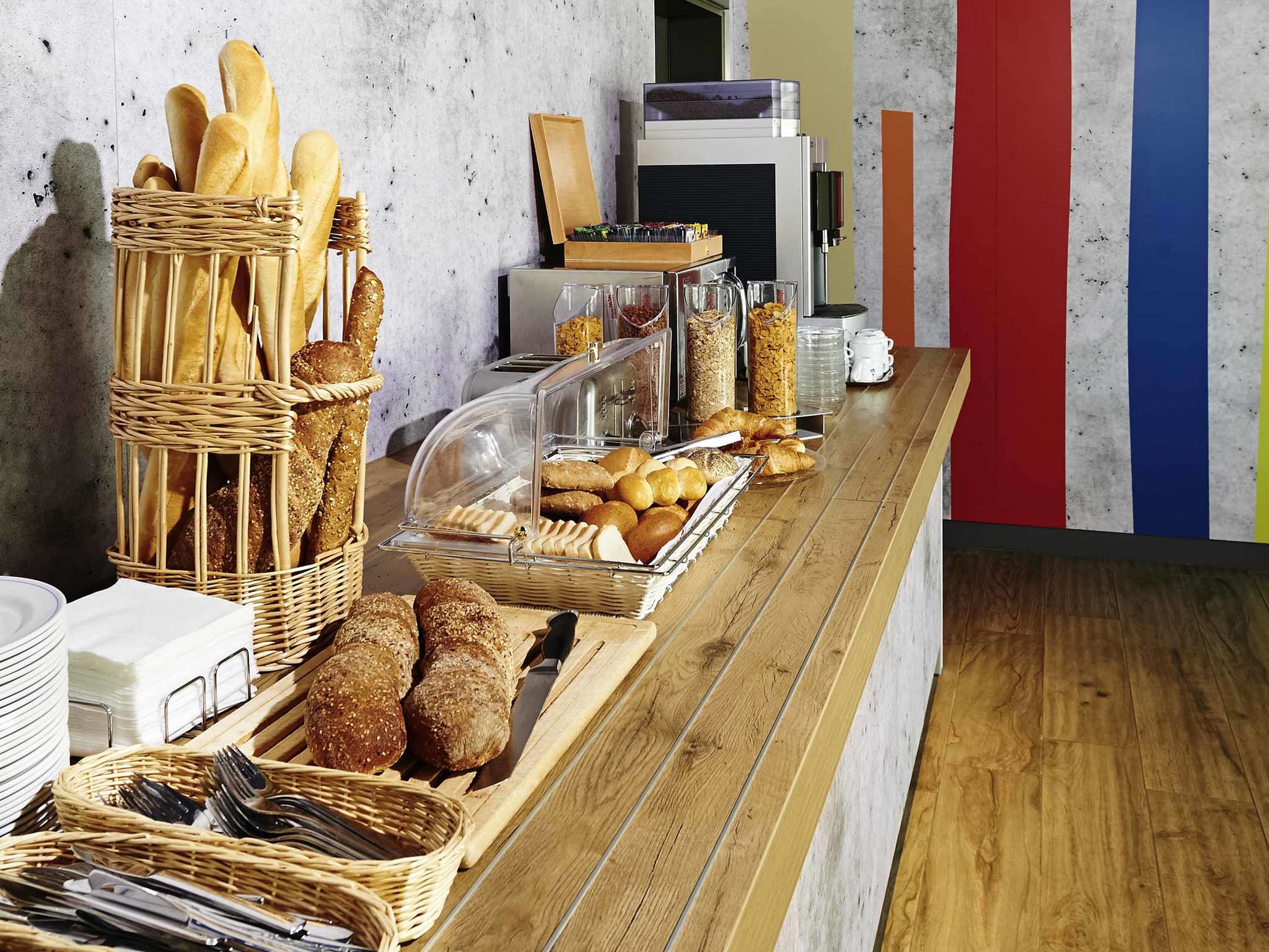 Foto - ibis budget Zurich City West