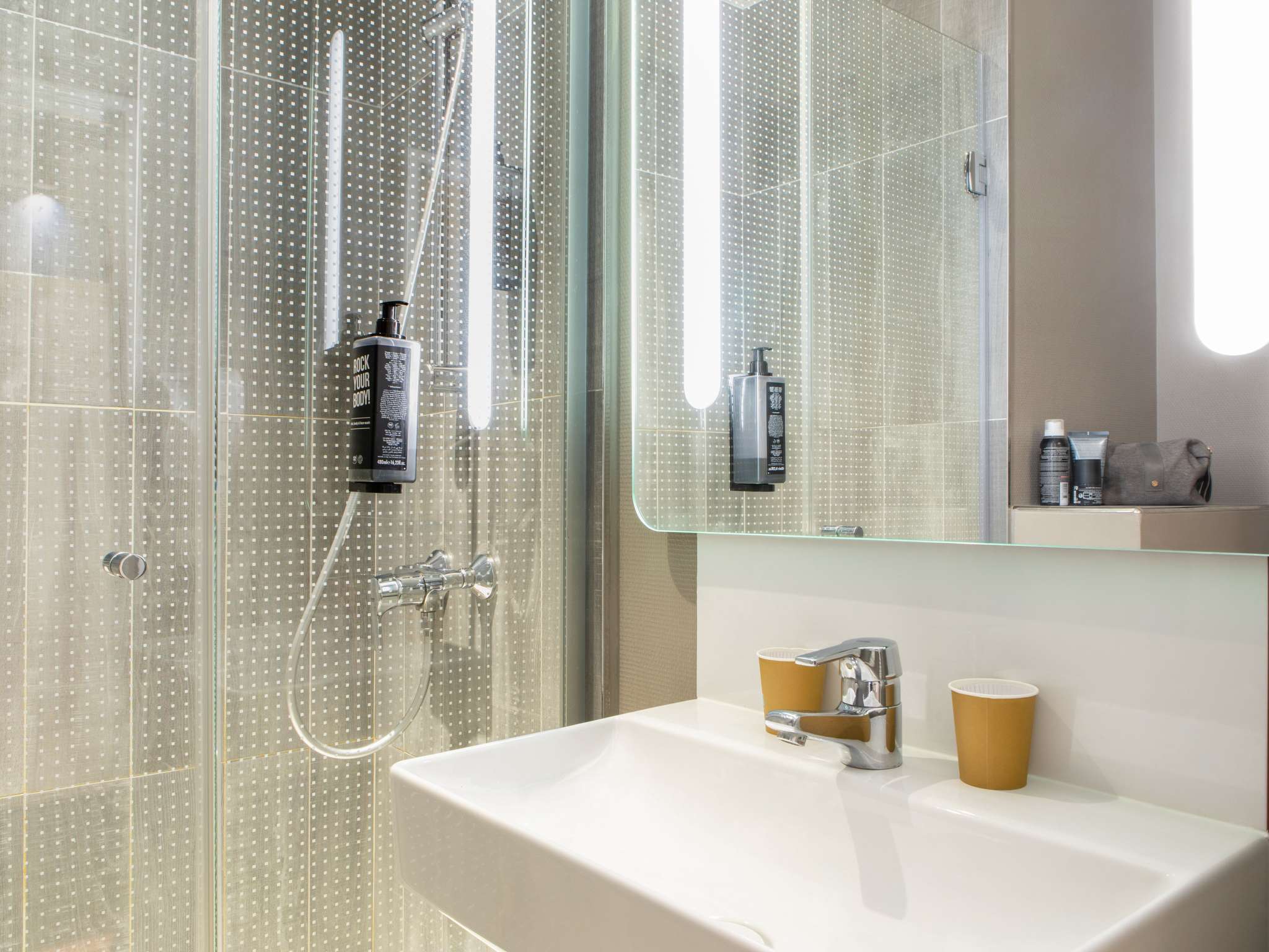 Photo - ibis Paris Ornano Montmartre Nord 18ème