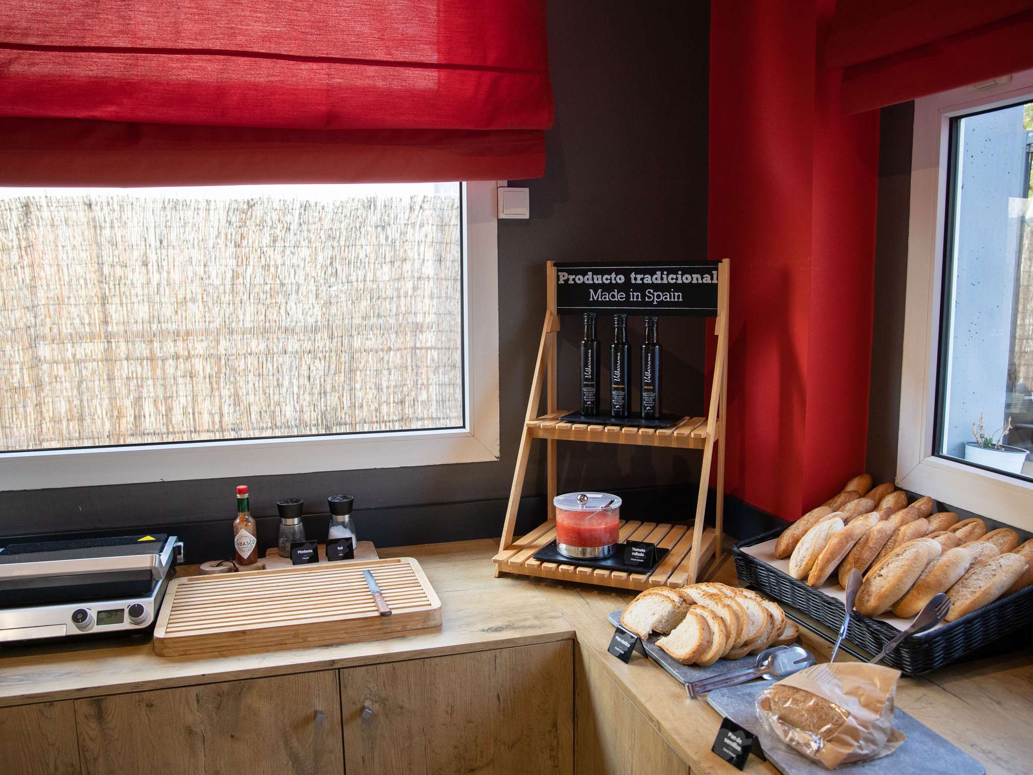 Photo - Ibis Barcelona Castelldefels