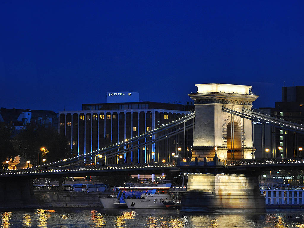 Sofitel Budapest Chain Bridge - Image 4