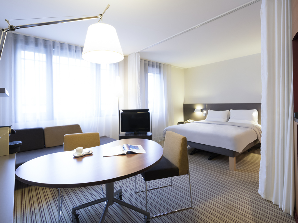 Novotel Suites Paris Montreuil Vincennes - Image 2