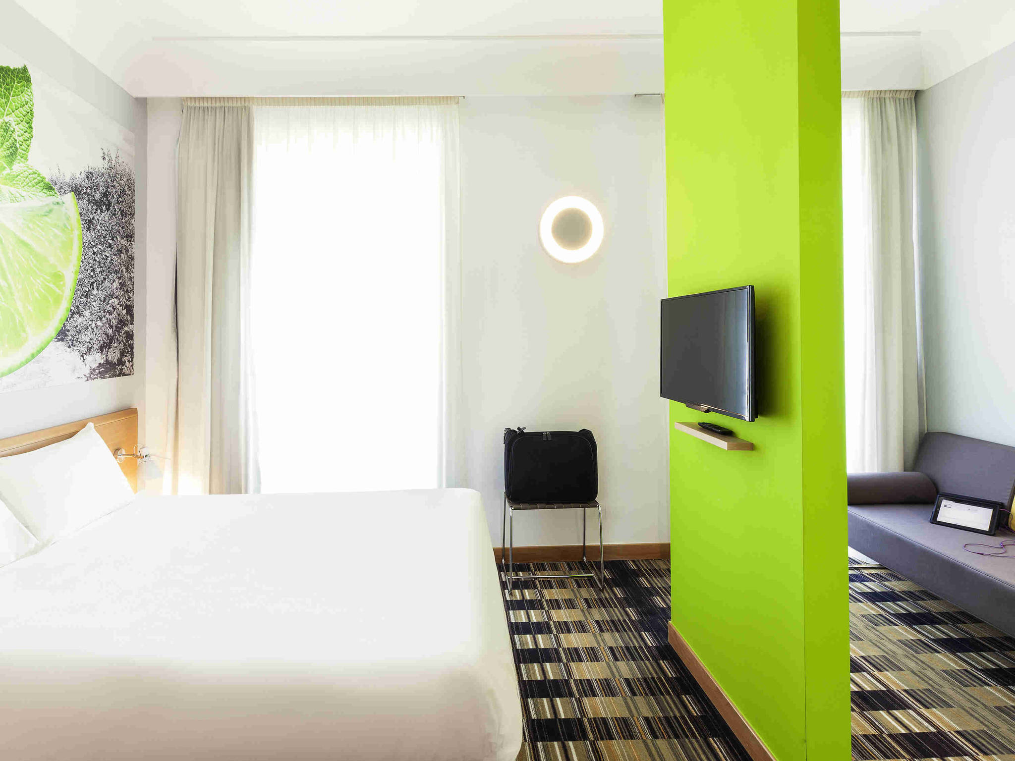 Photo - Ibis Styles Napoli Garibaldi